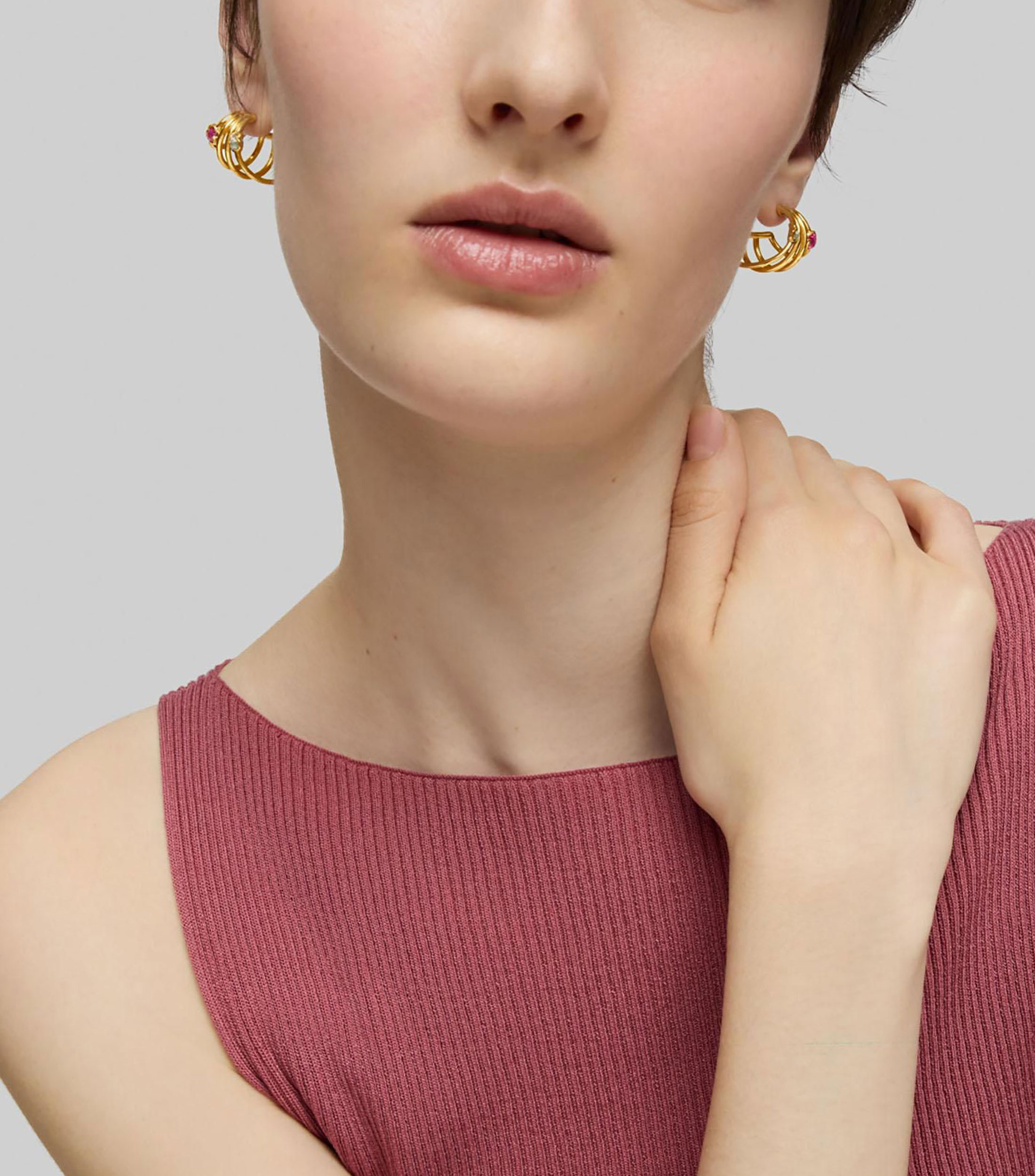 Aretes de aro con osos Mujer