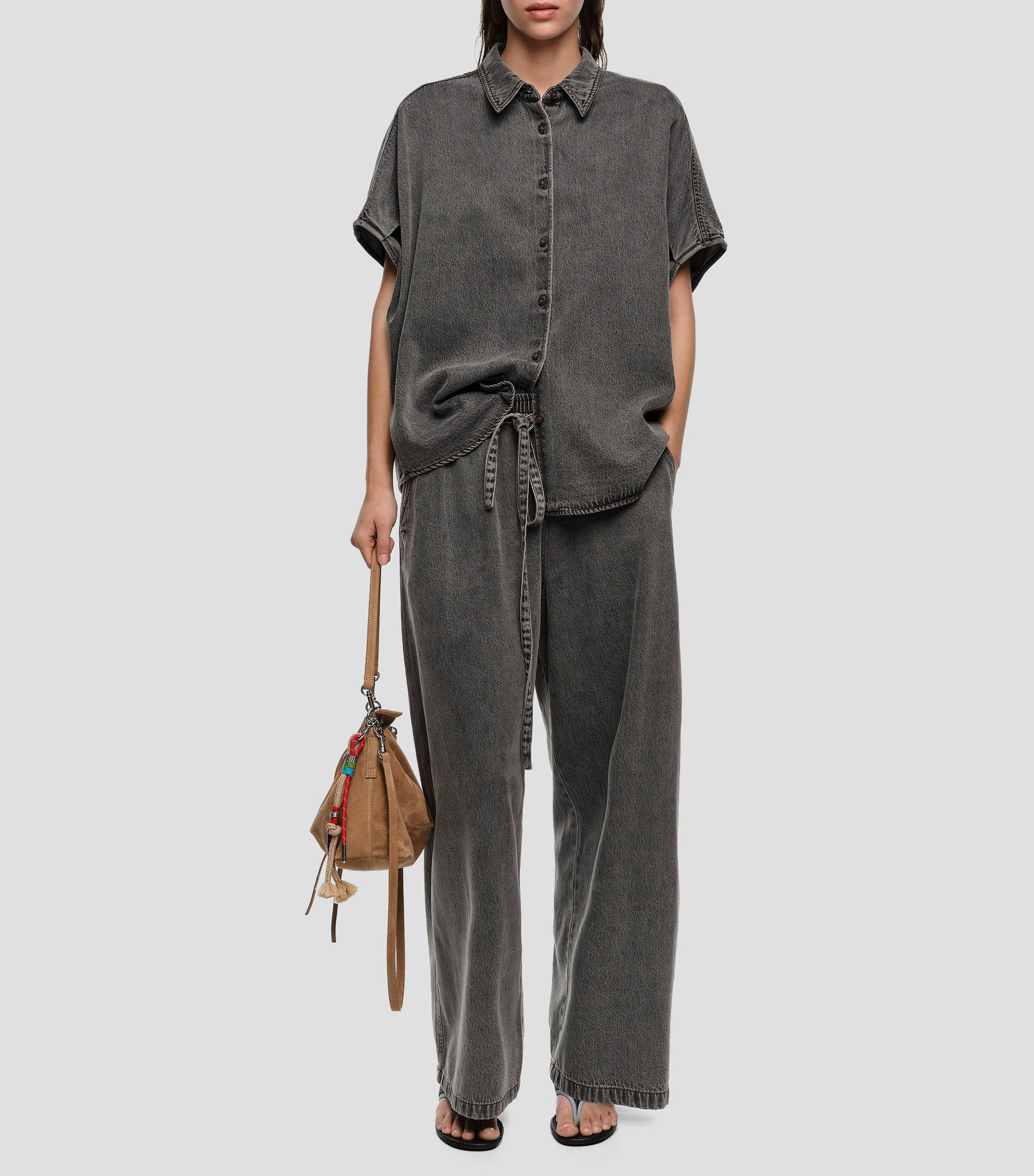 Pantalón jogger denim fluido Mujer
