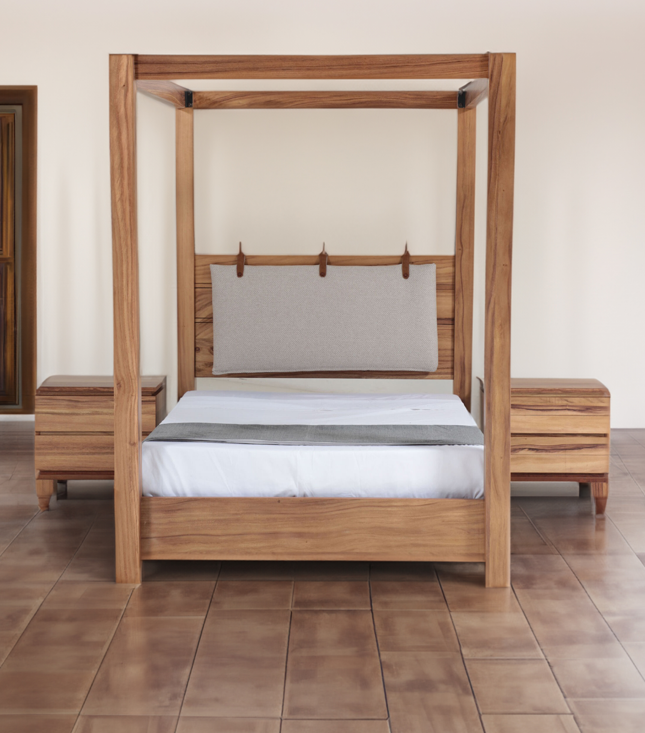 Cama Queen Size Adela de Parota