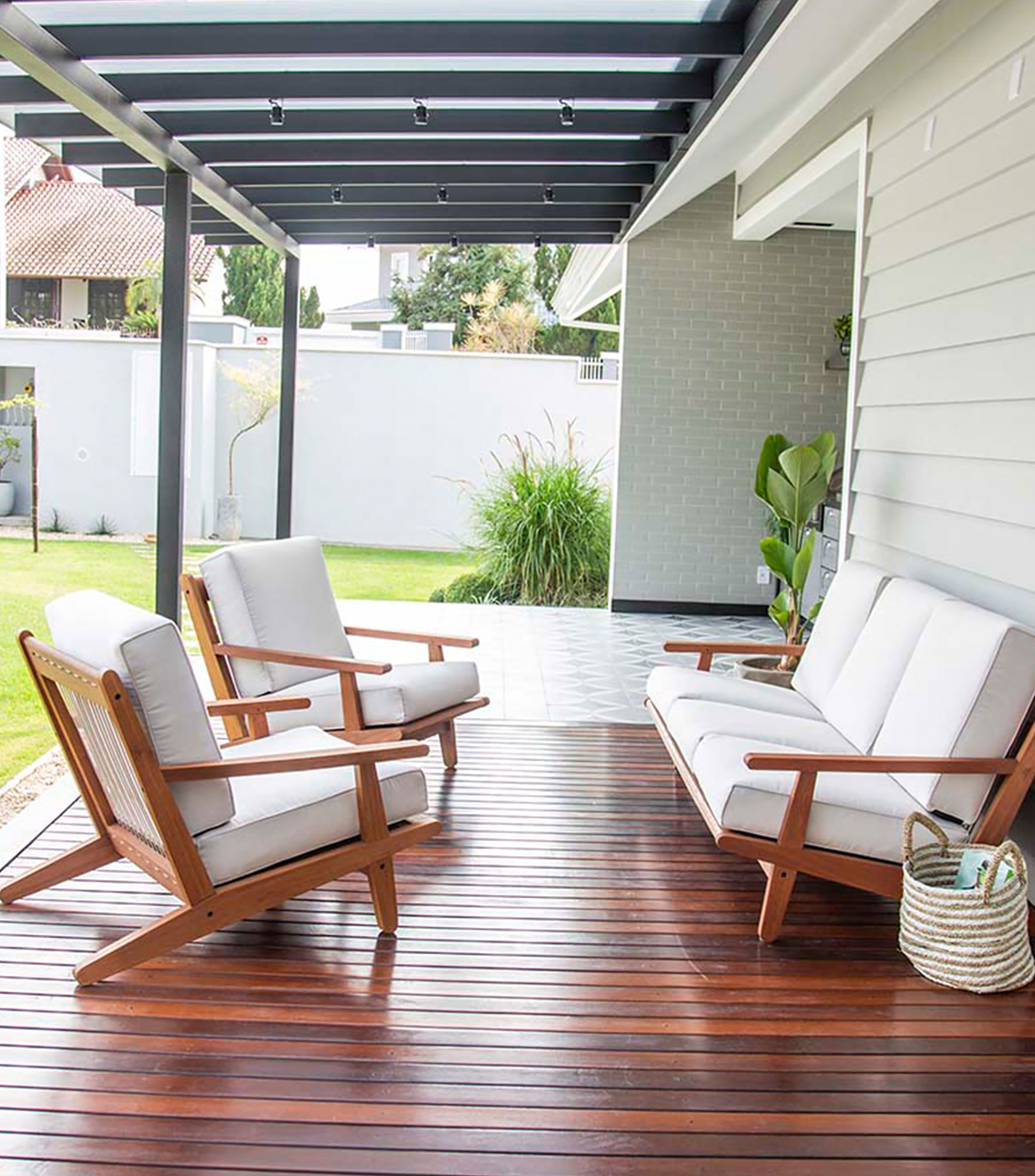 Sillón individual para exterior Maiorca en madera