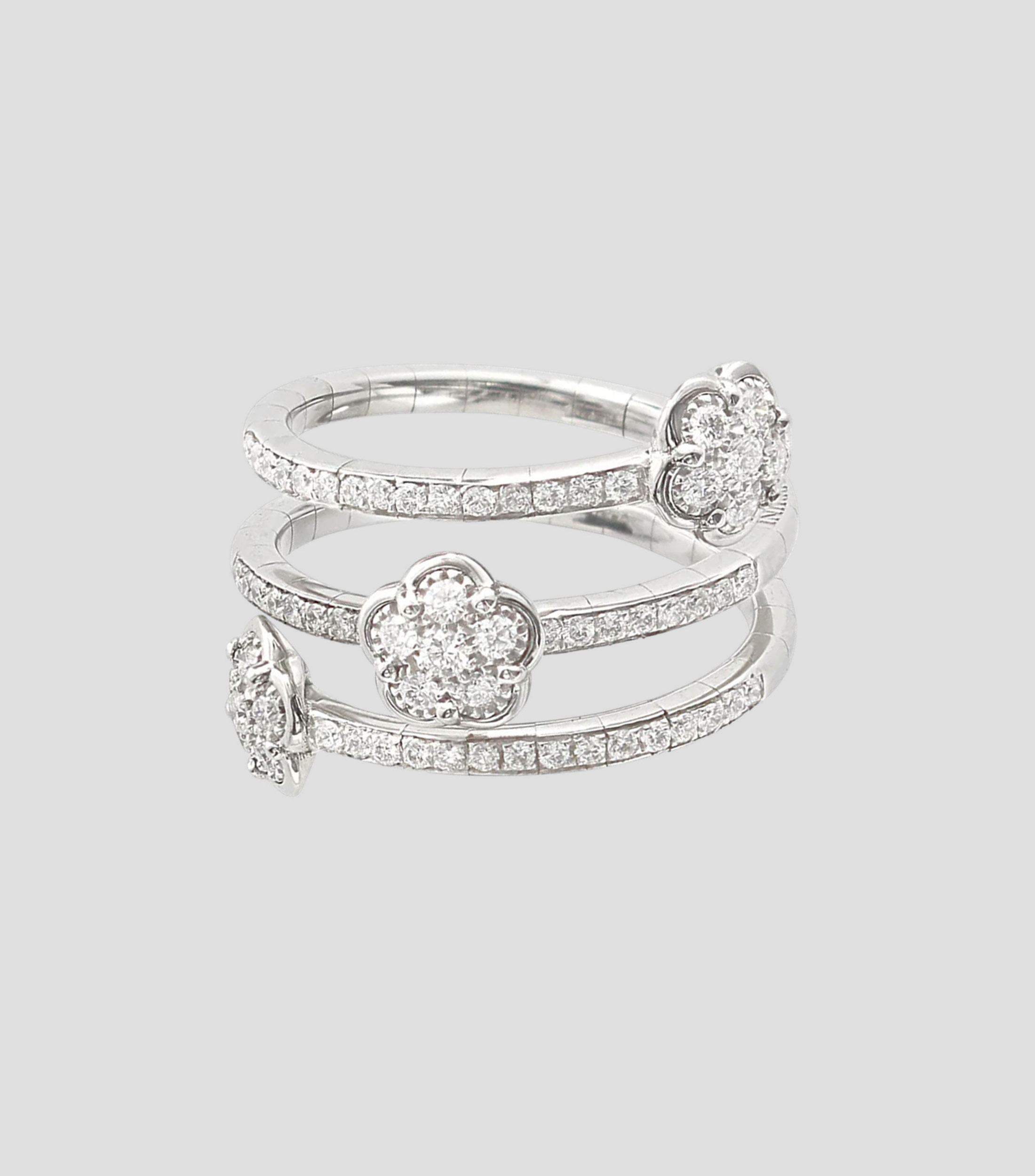 Anillo con Incrustaciones Mujer