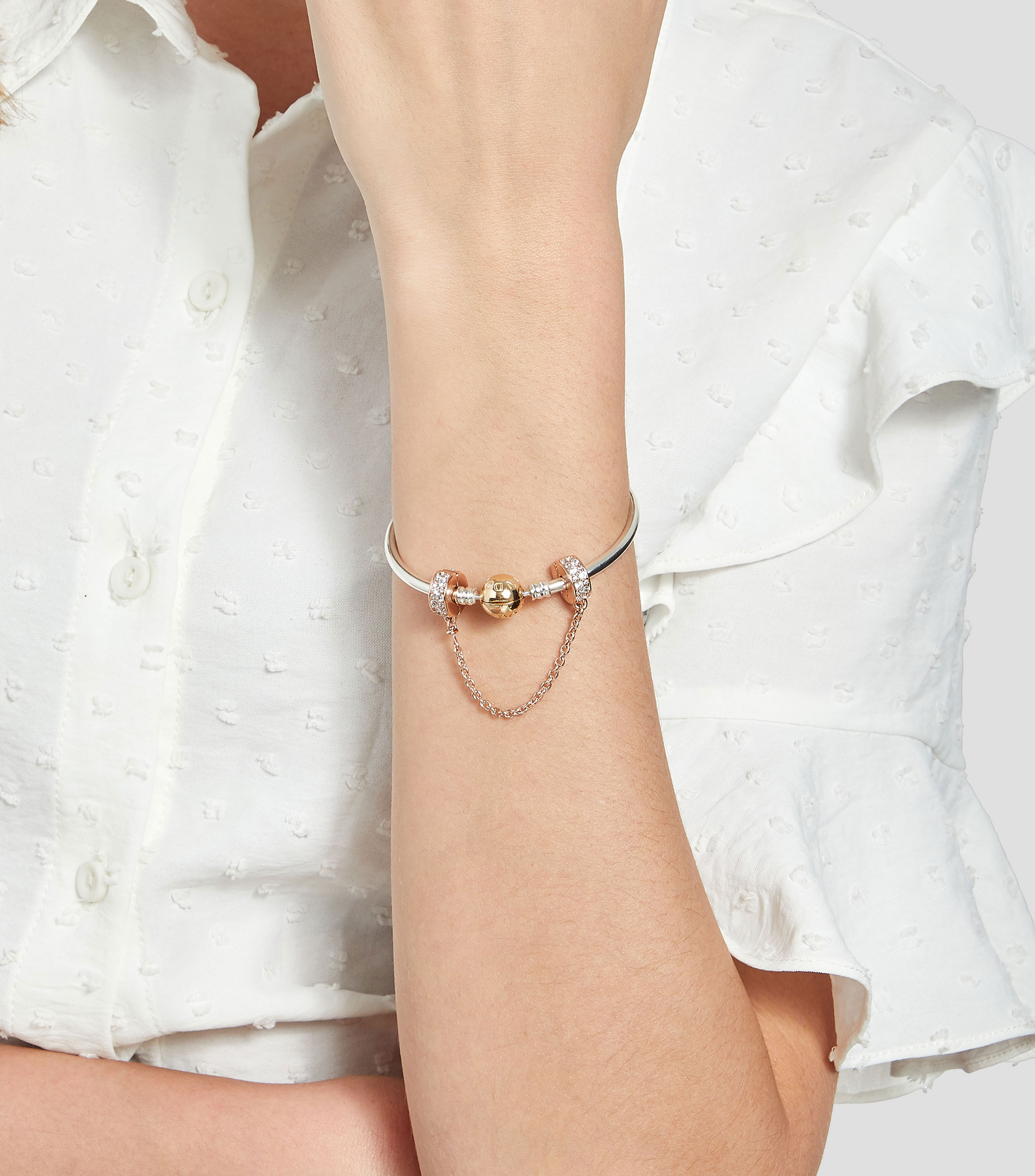 Charm Cadena de Seguridad Mujer