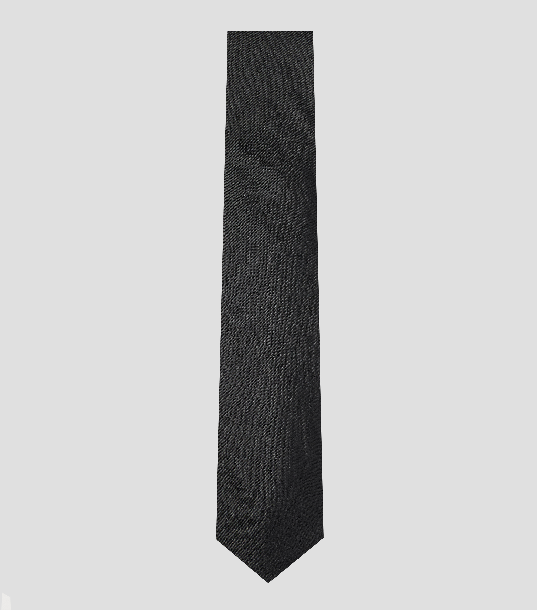 Corbata ancha en seda lisa