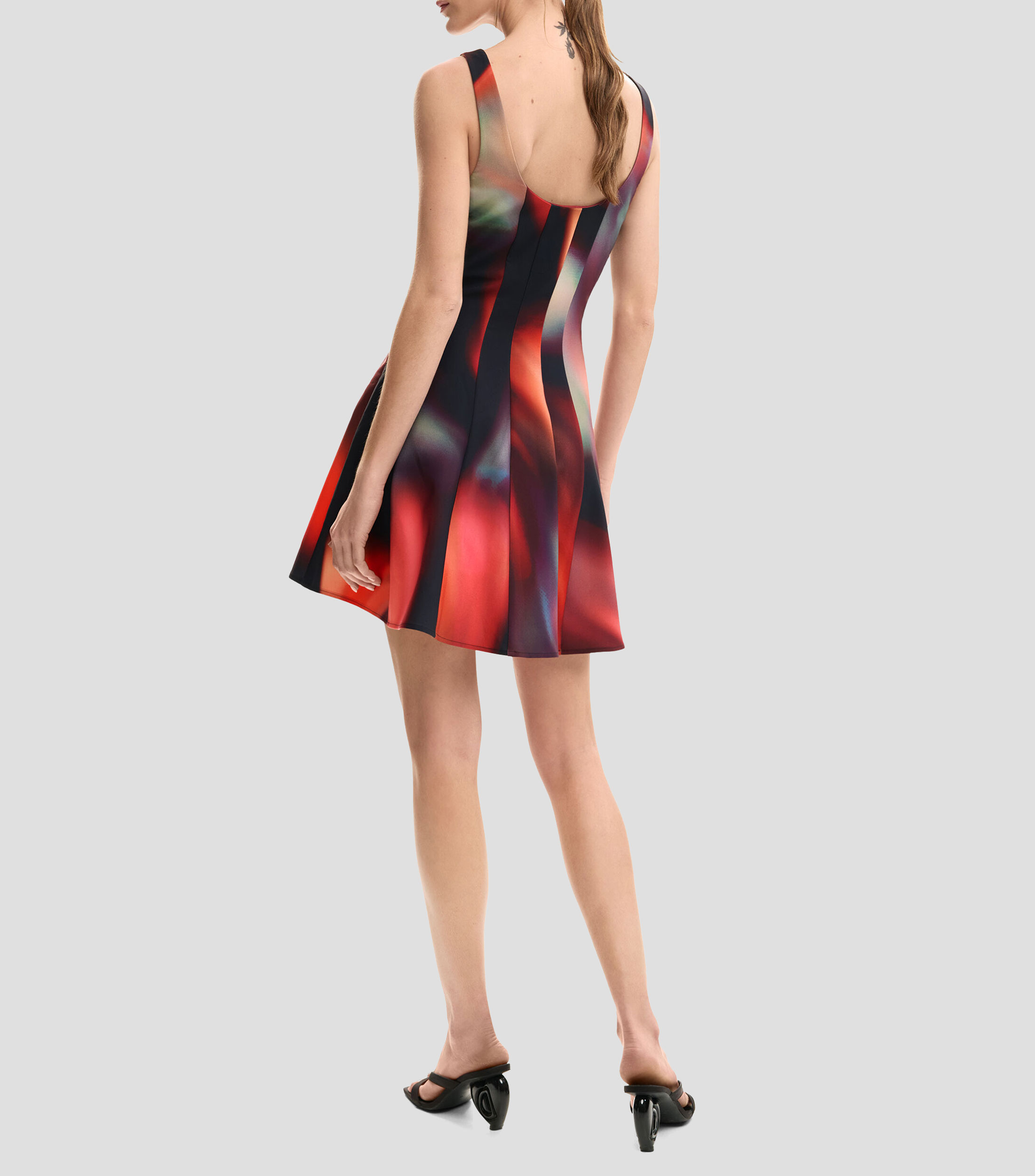 Vestido corto estampado Mujer