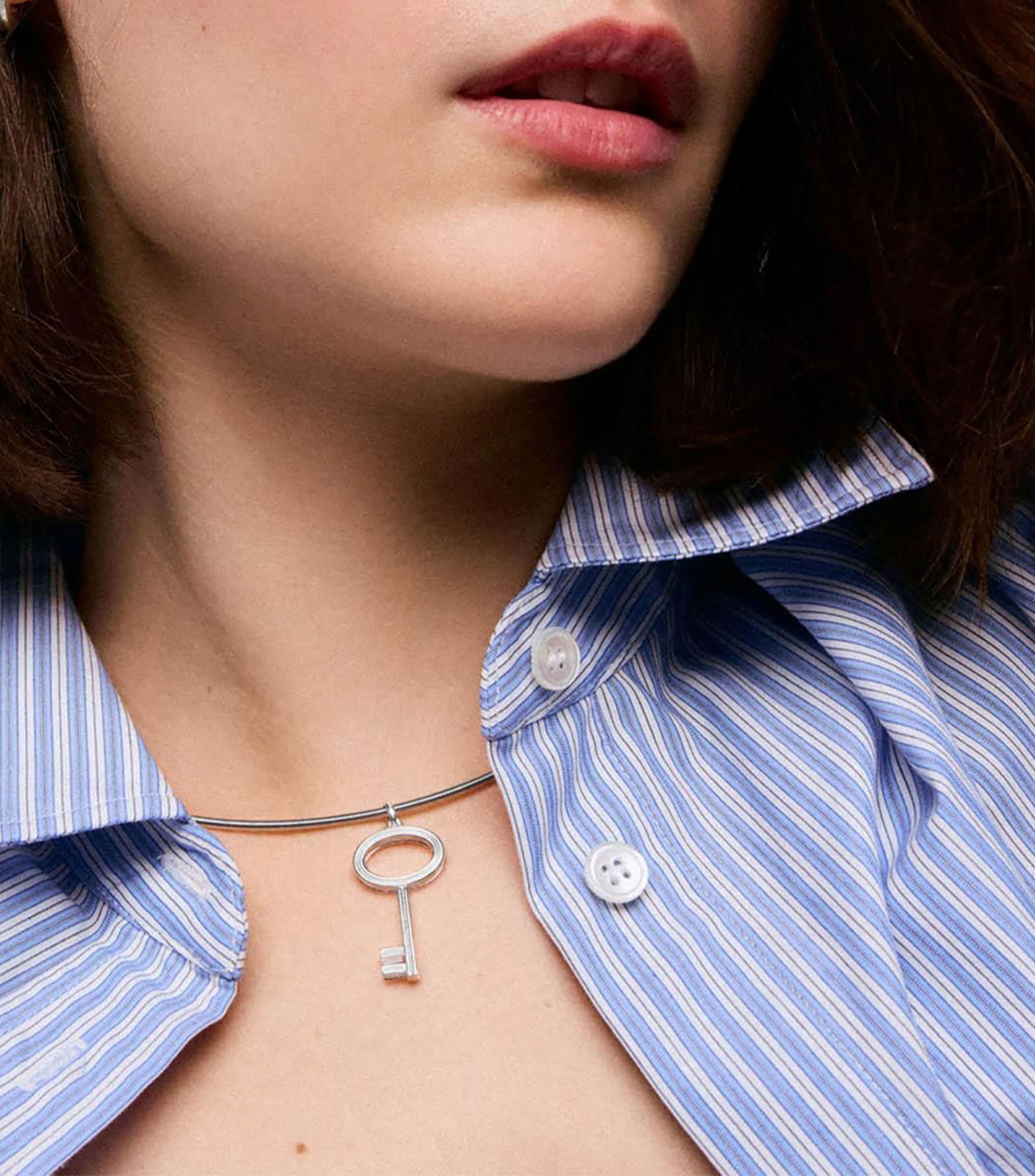 Dije en Plata Mujer