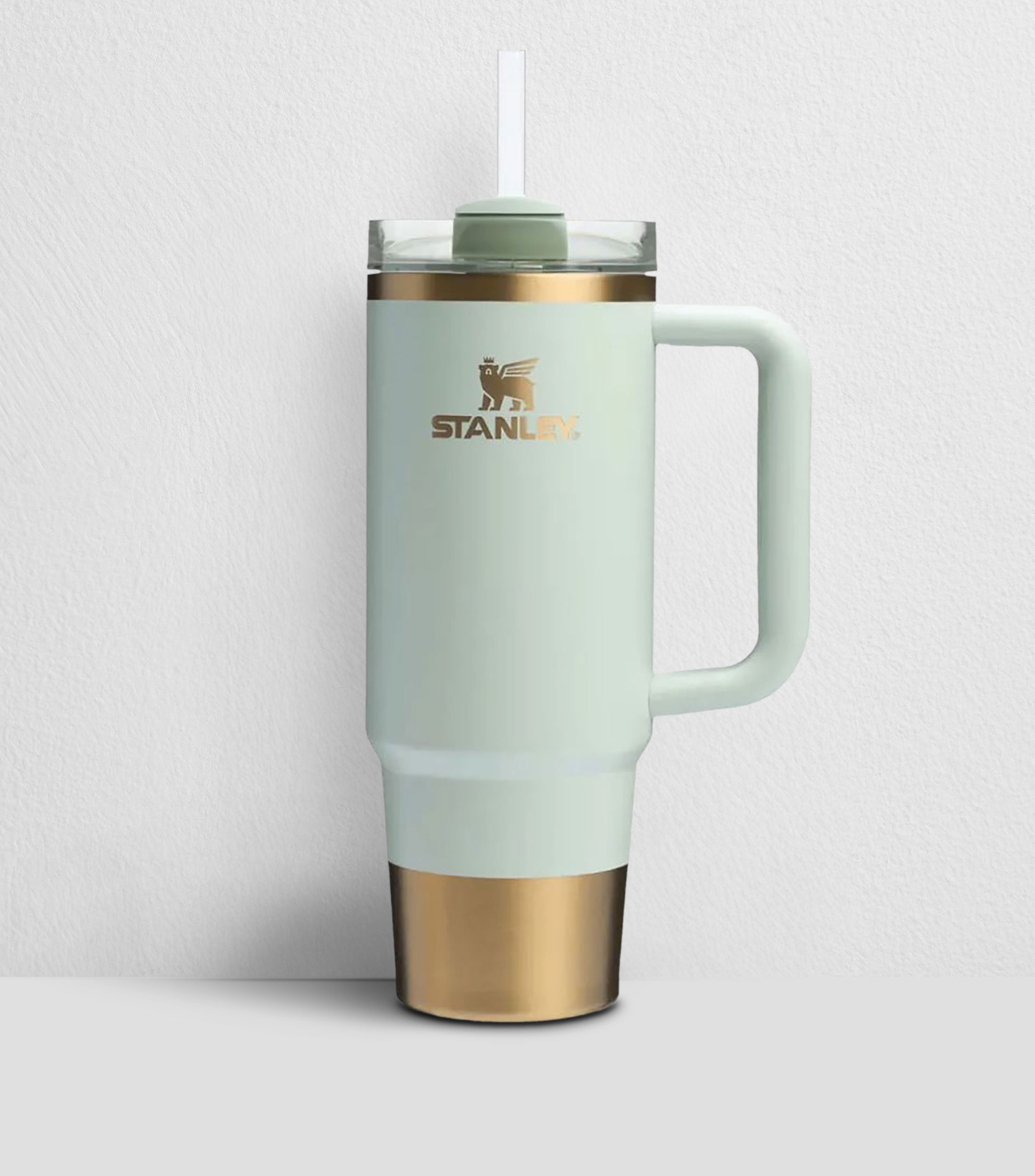 Termo Stanley Quencher Gilded Celadon en acero inoxidable con popote, 887 ml