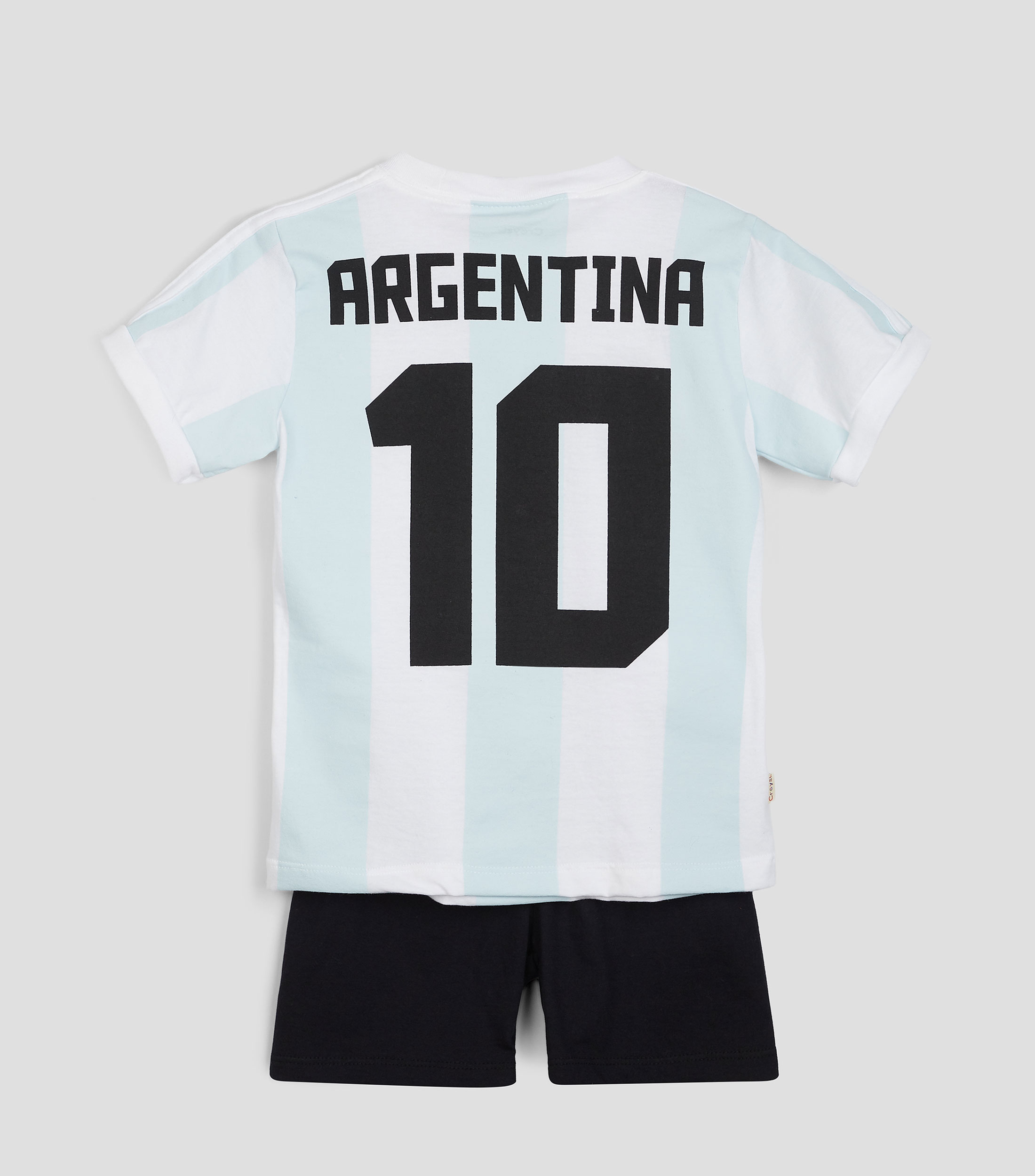 Conjunto de Playera, Short y Calcetines Niño