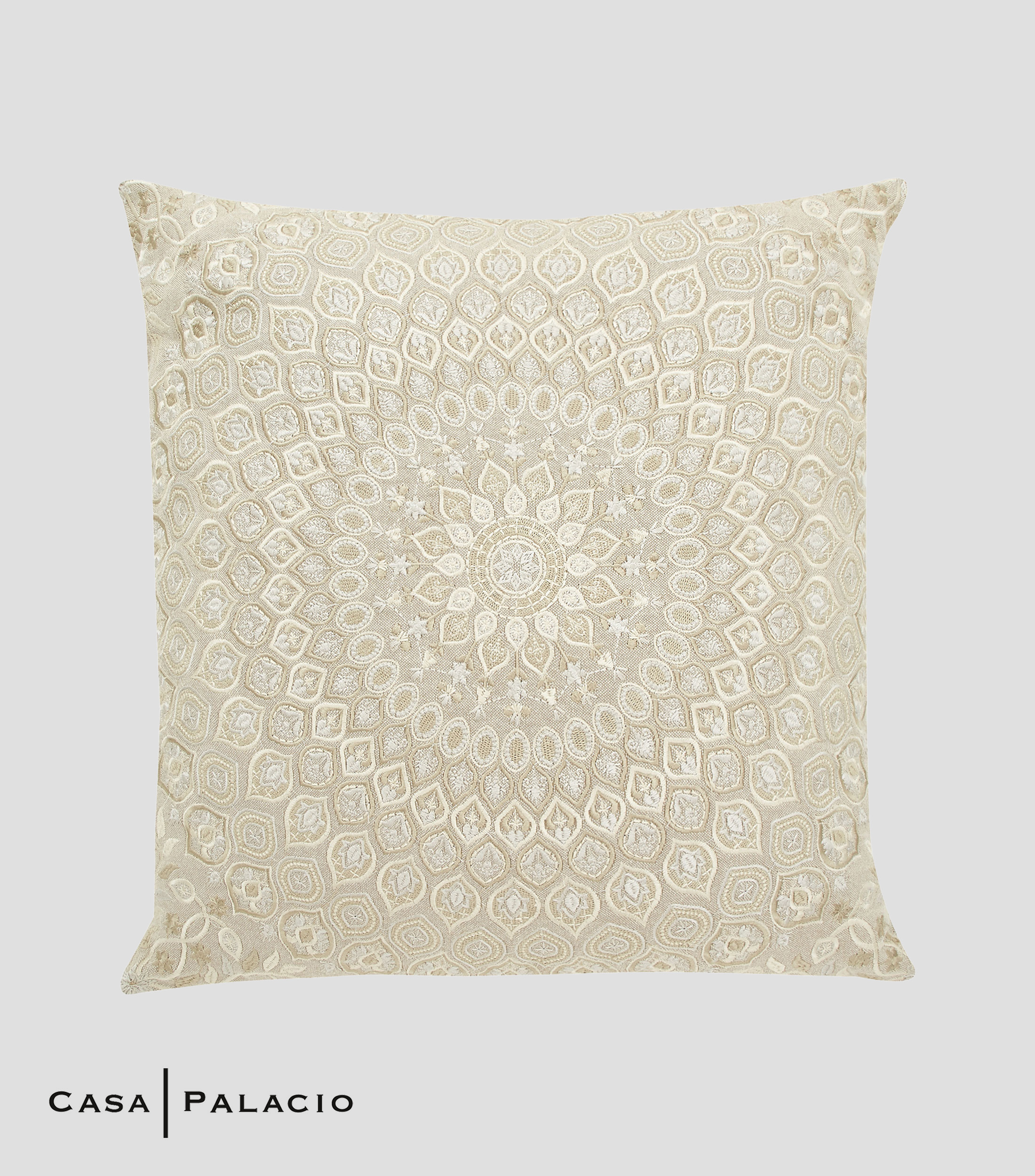 Cojín Decorativo Bordado Beige