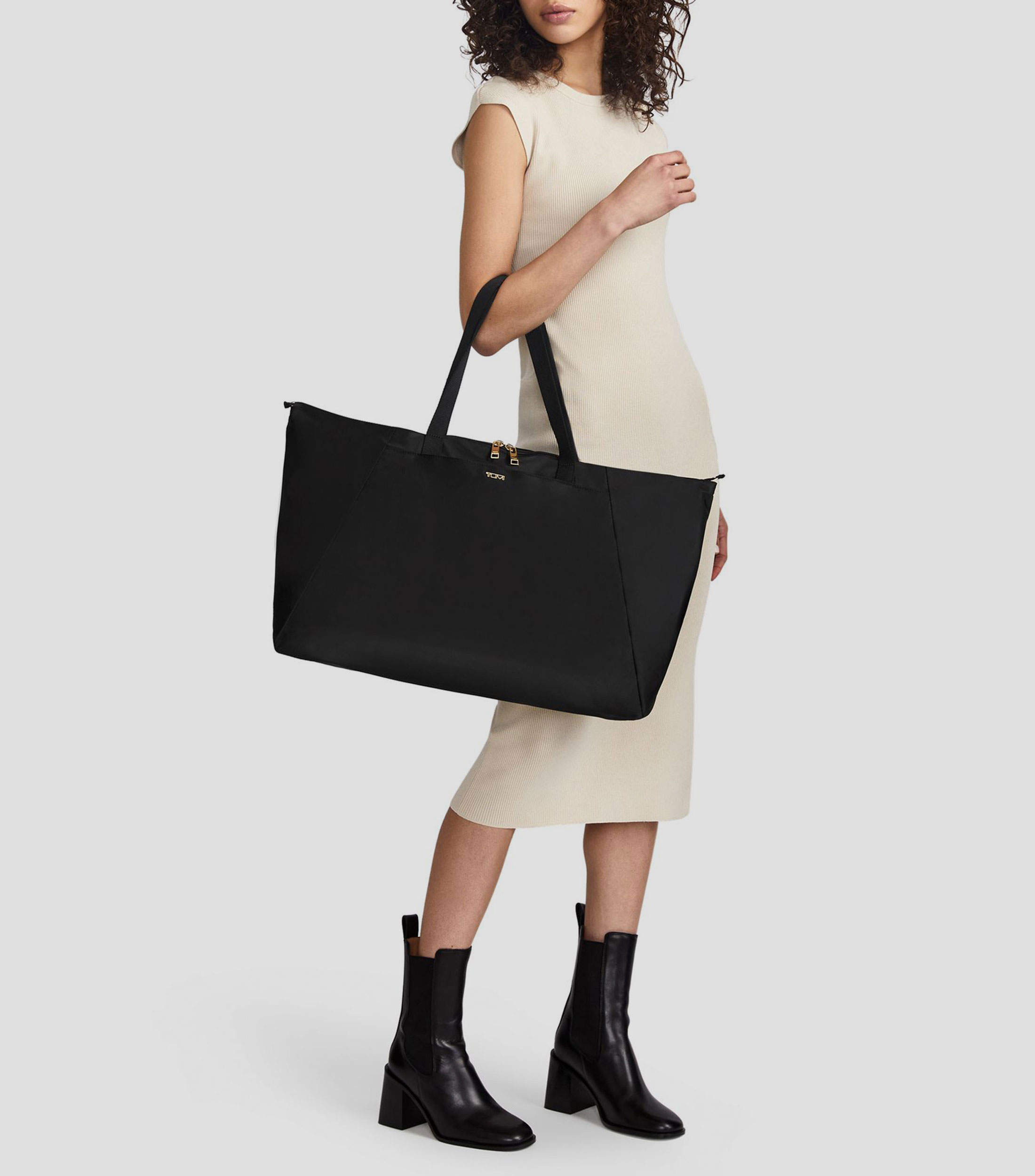 Just in Case Tote Unisex