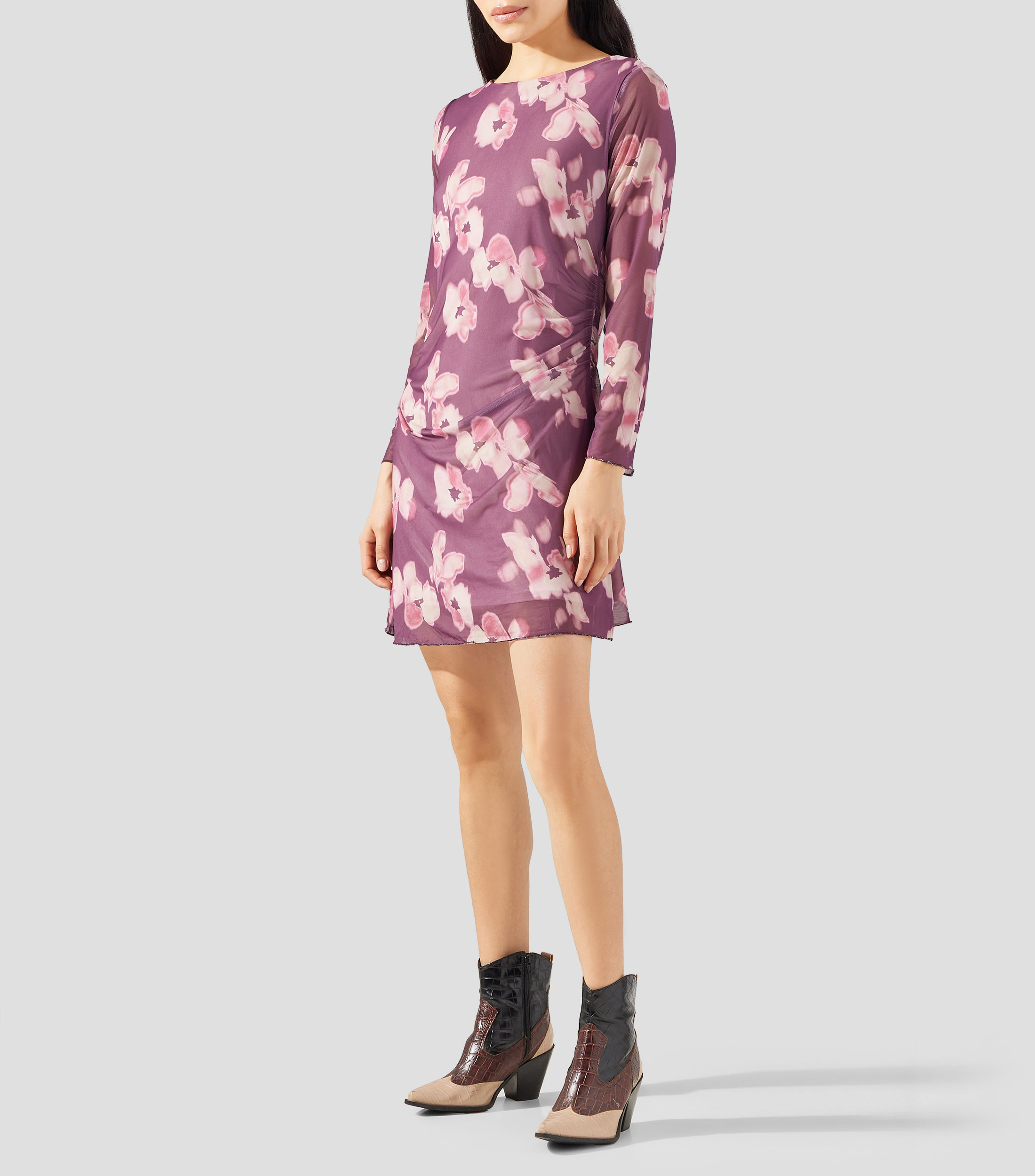 Vestido mini manga larga estampado Mujer