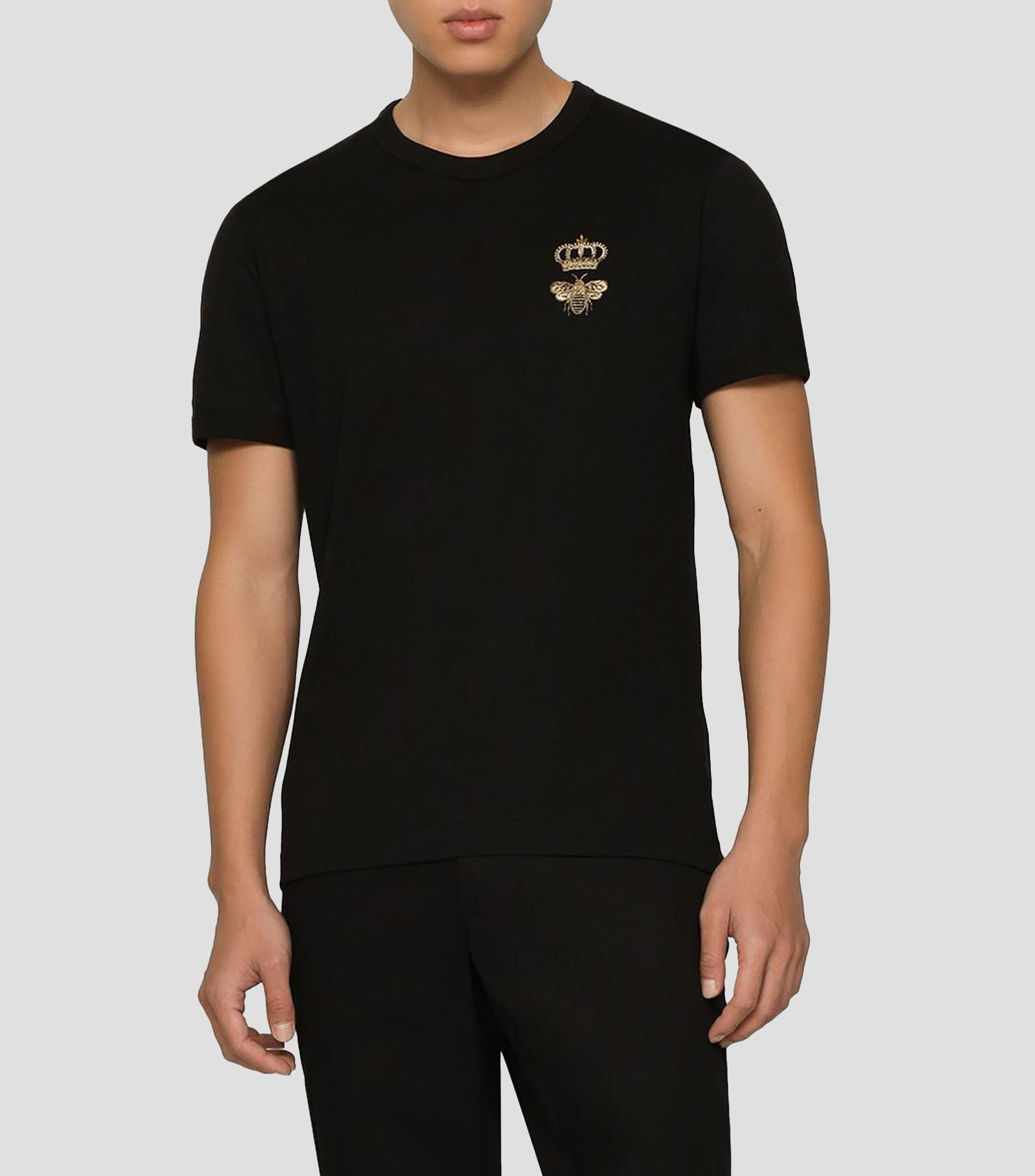 Playera cuello redondo manga corta Essential con bordado Hombre