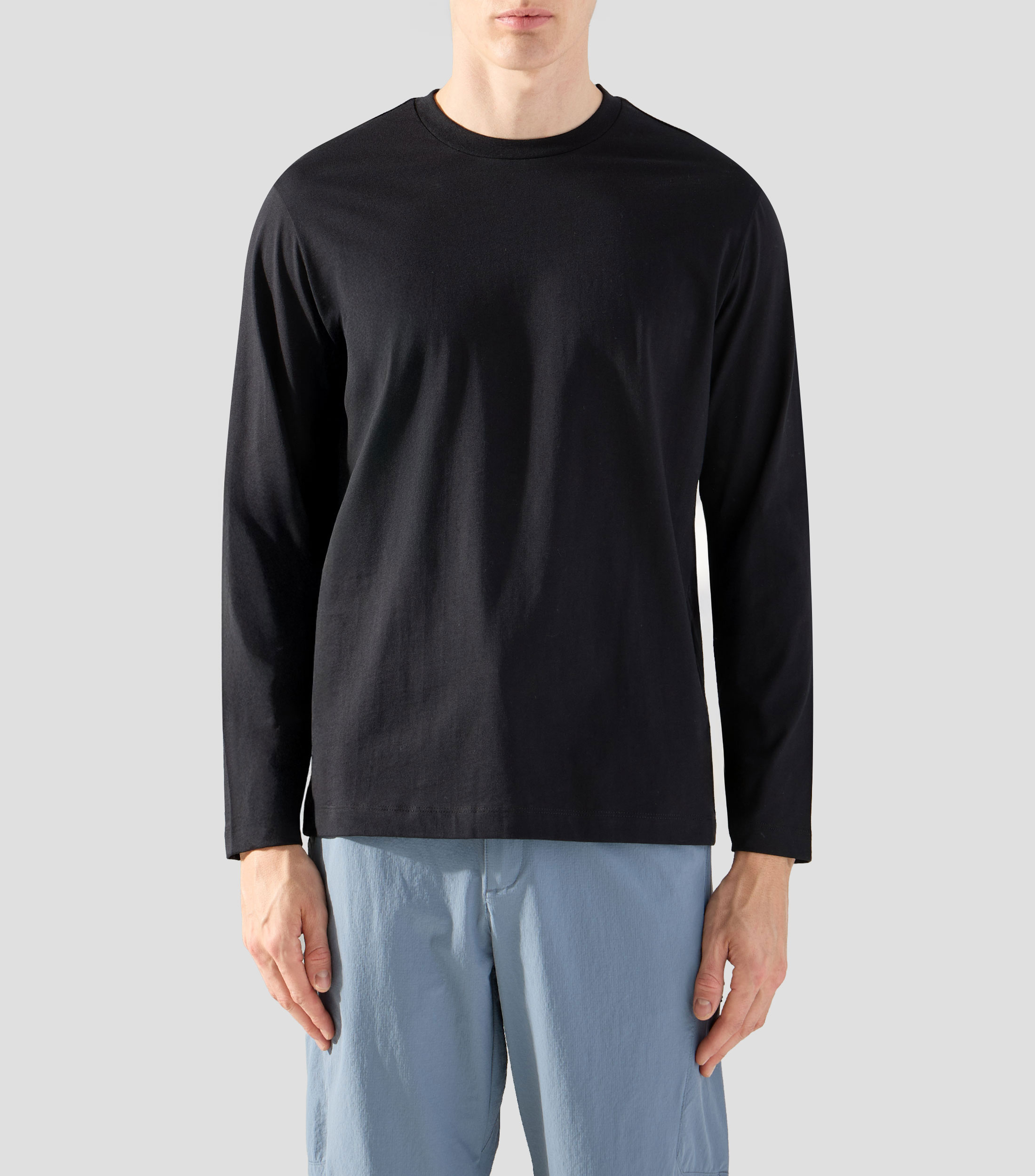 Playera cuello redondo manga larga lisa Hombre