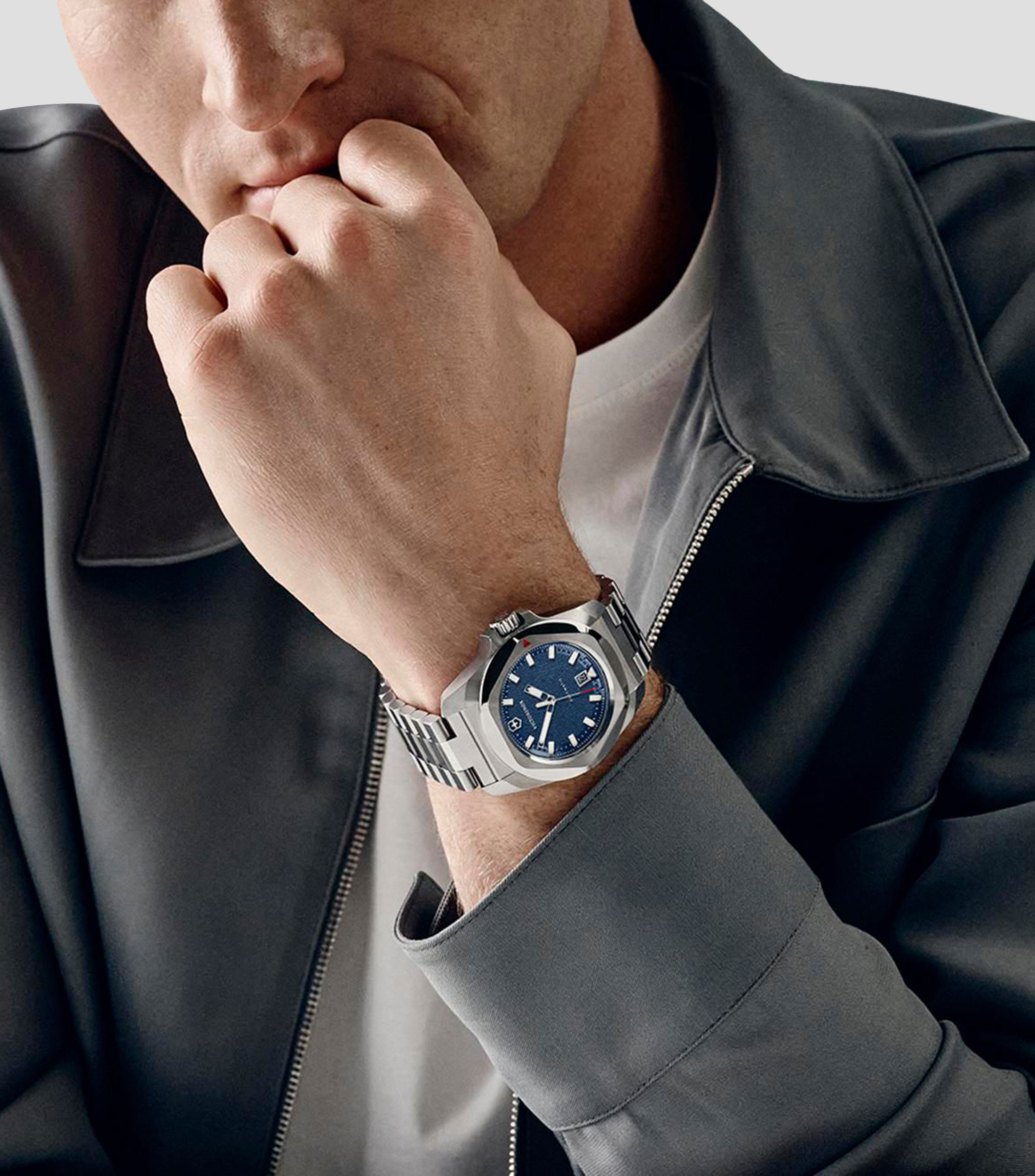 Reloj para hombre casual, plateado.