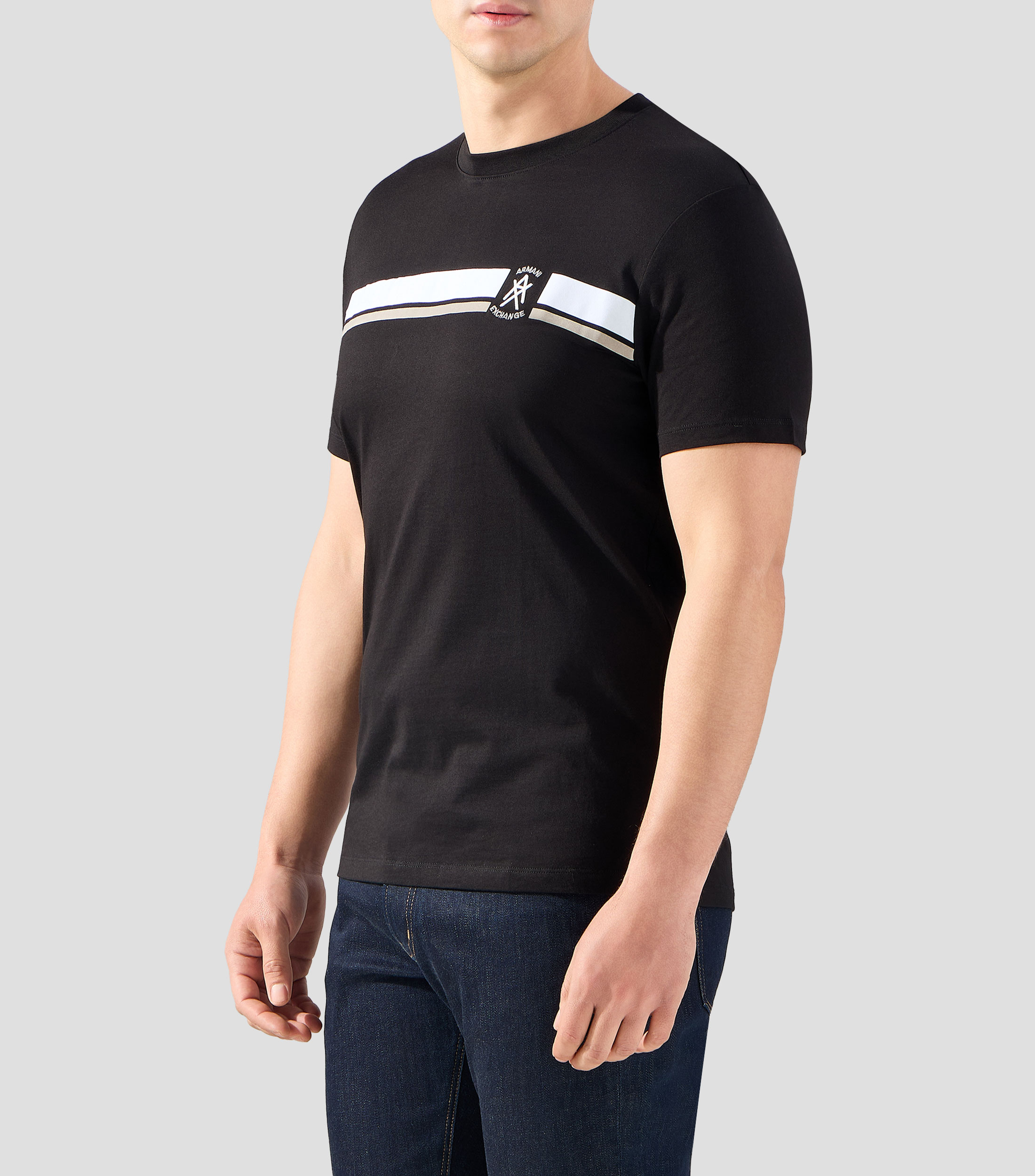 Playera cuello redondo manga corta estampada Hombre