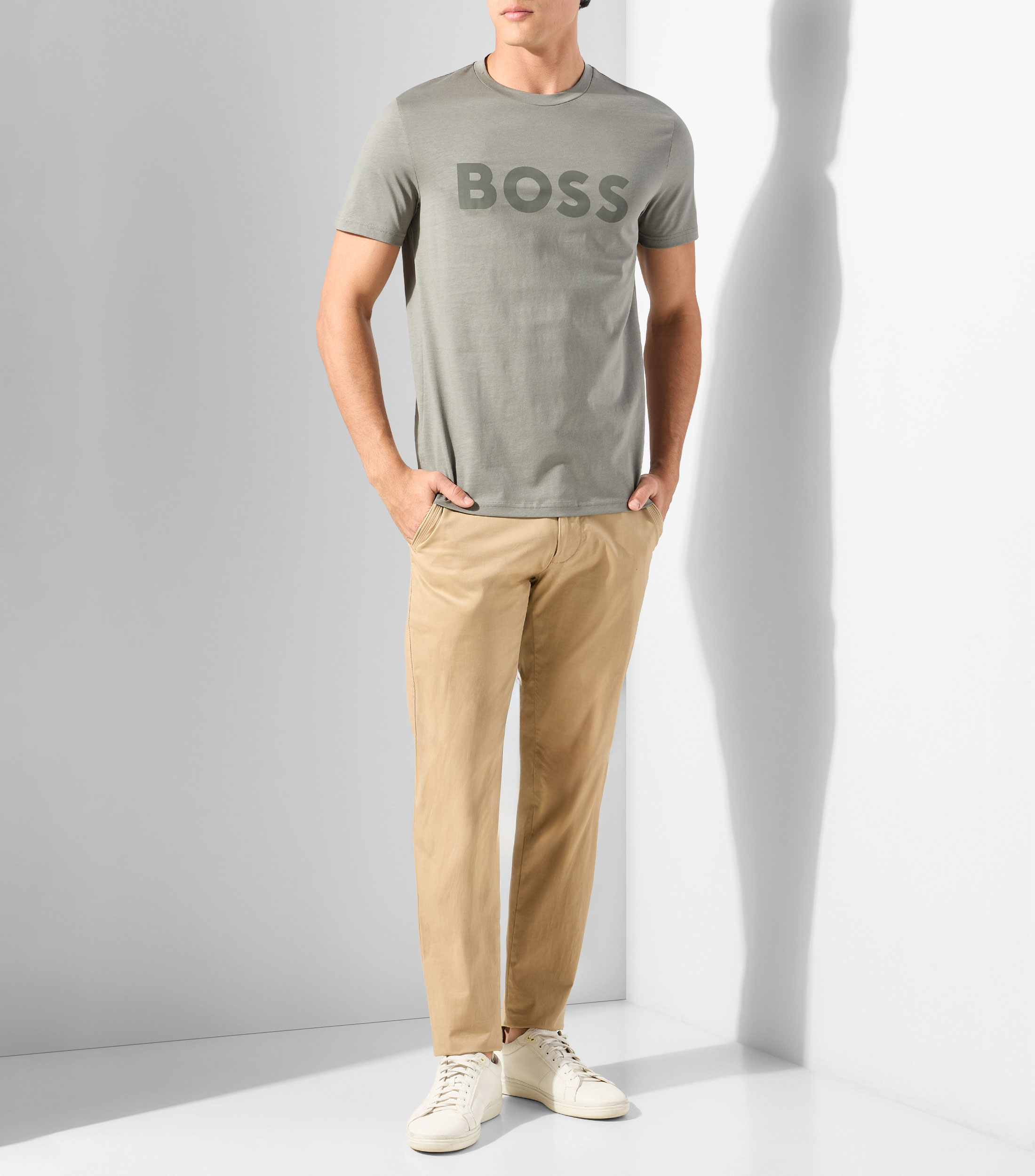 Playera cuello redondo manga corta estampada Hombre