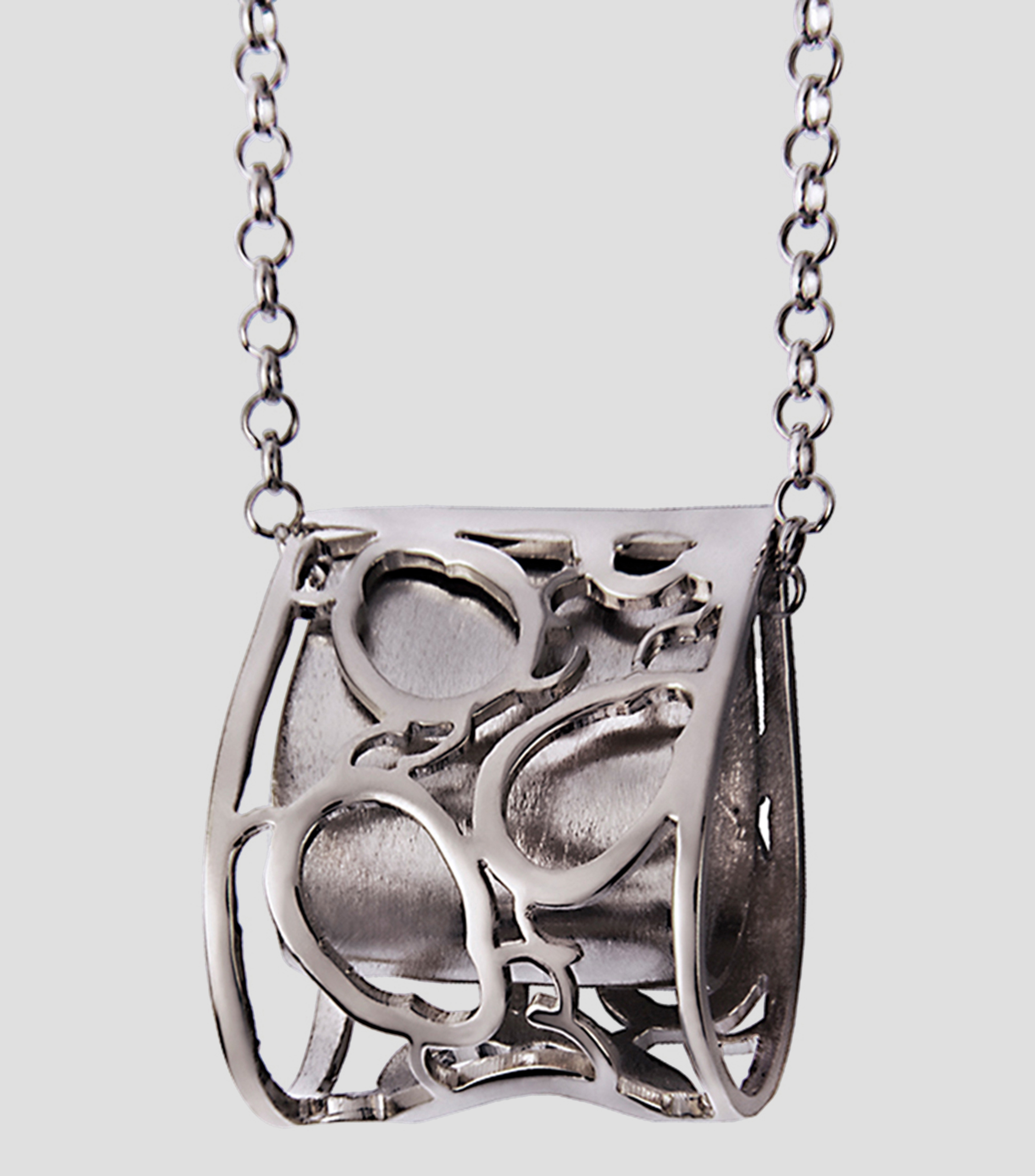 Dije en plata Mujer