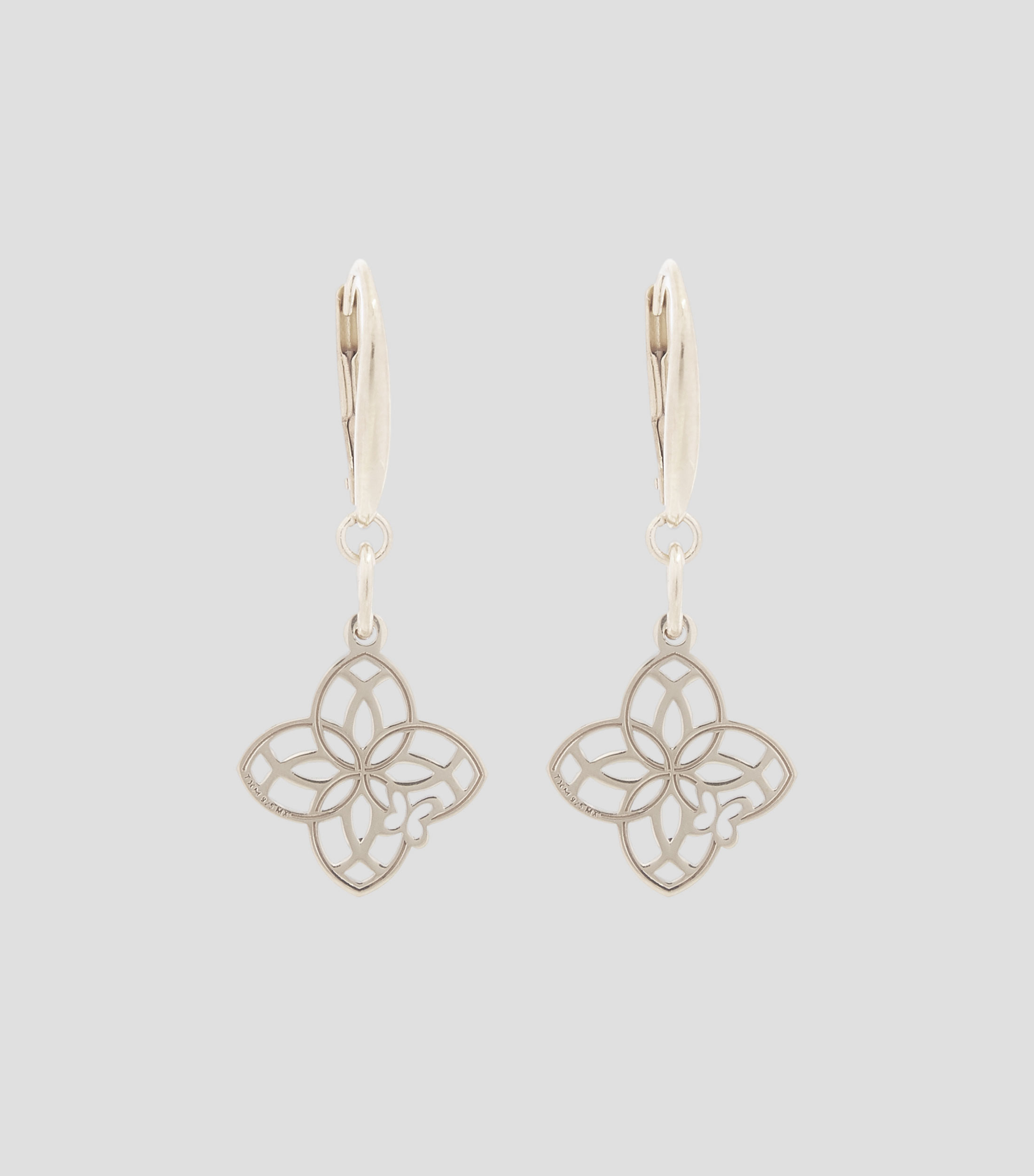 Aretes en plata Flor Mujer