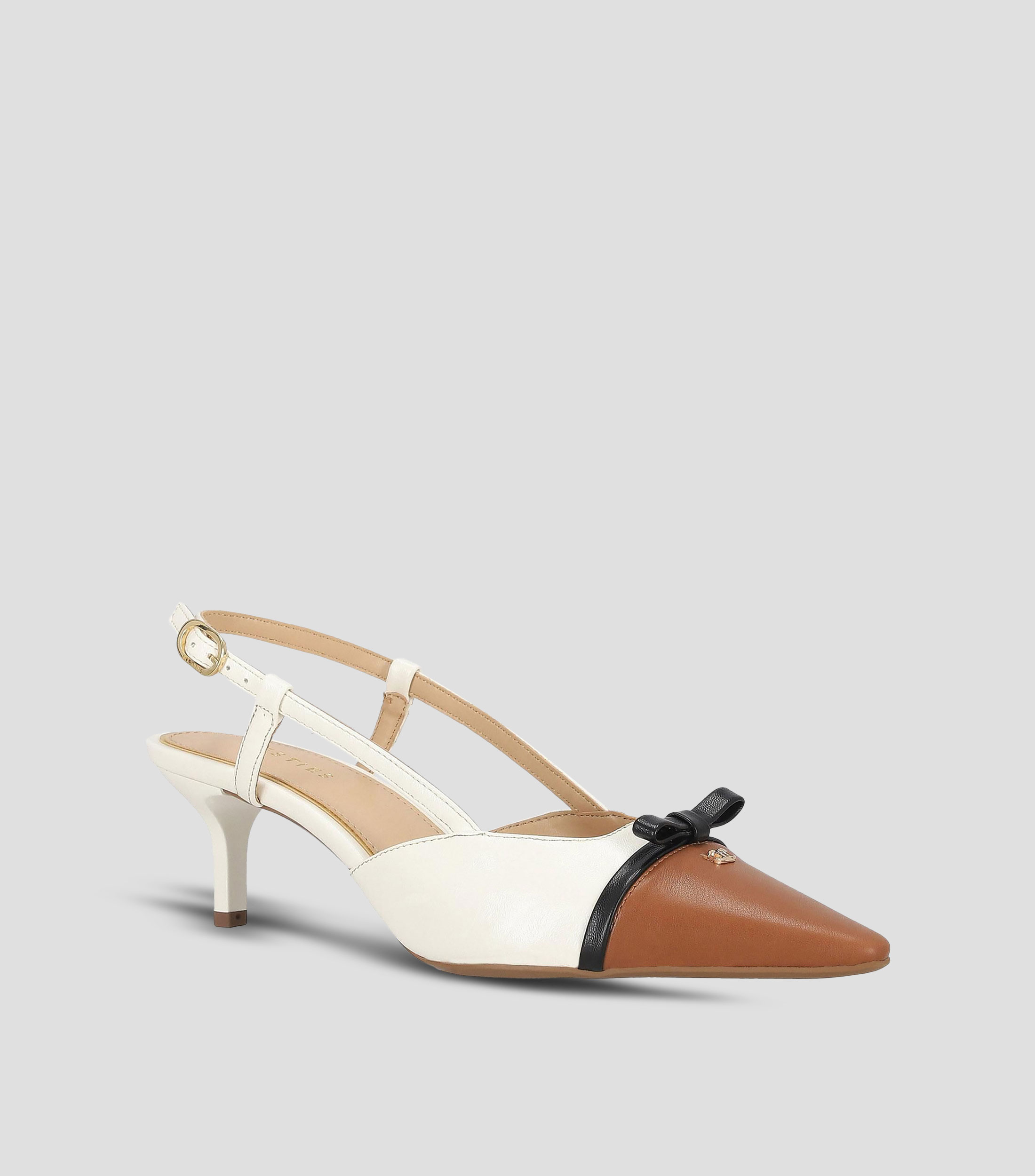 Zapatillas con tacón bajo de aguja Mujer