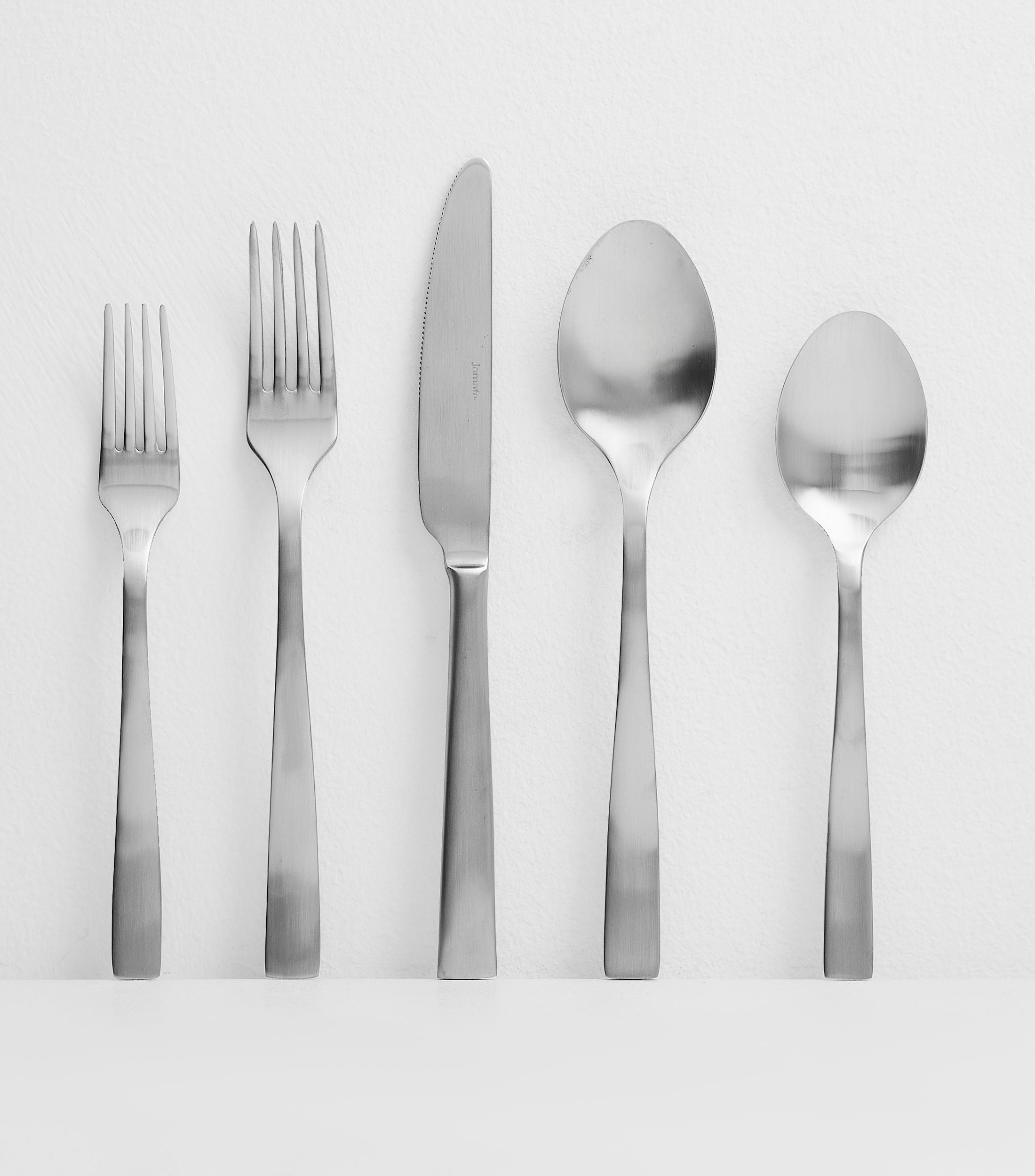 Jomafe Set de cubiertos 30 piezas Bari Mate en acero inoxidable El