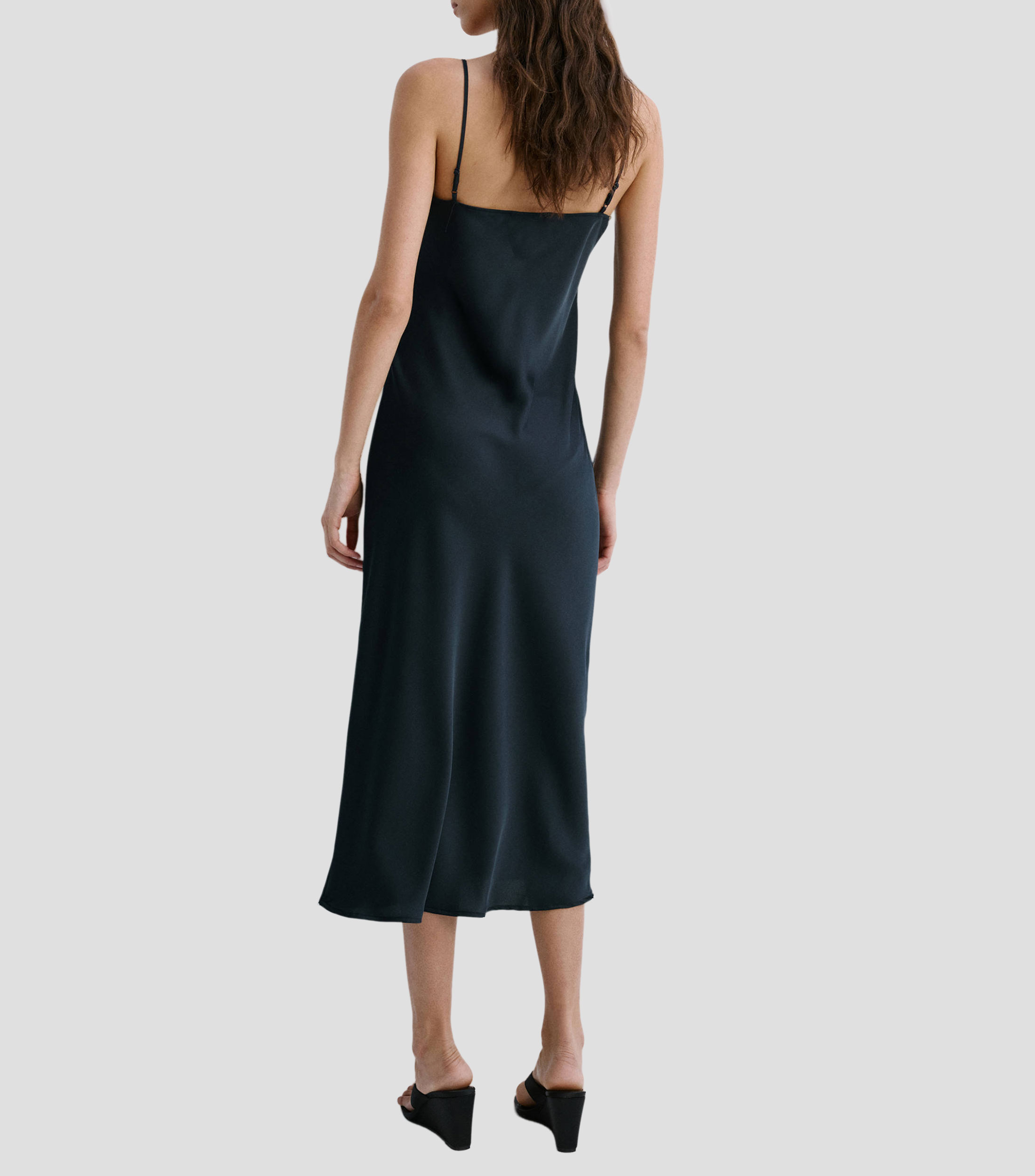 Vestido midi liso Mujer