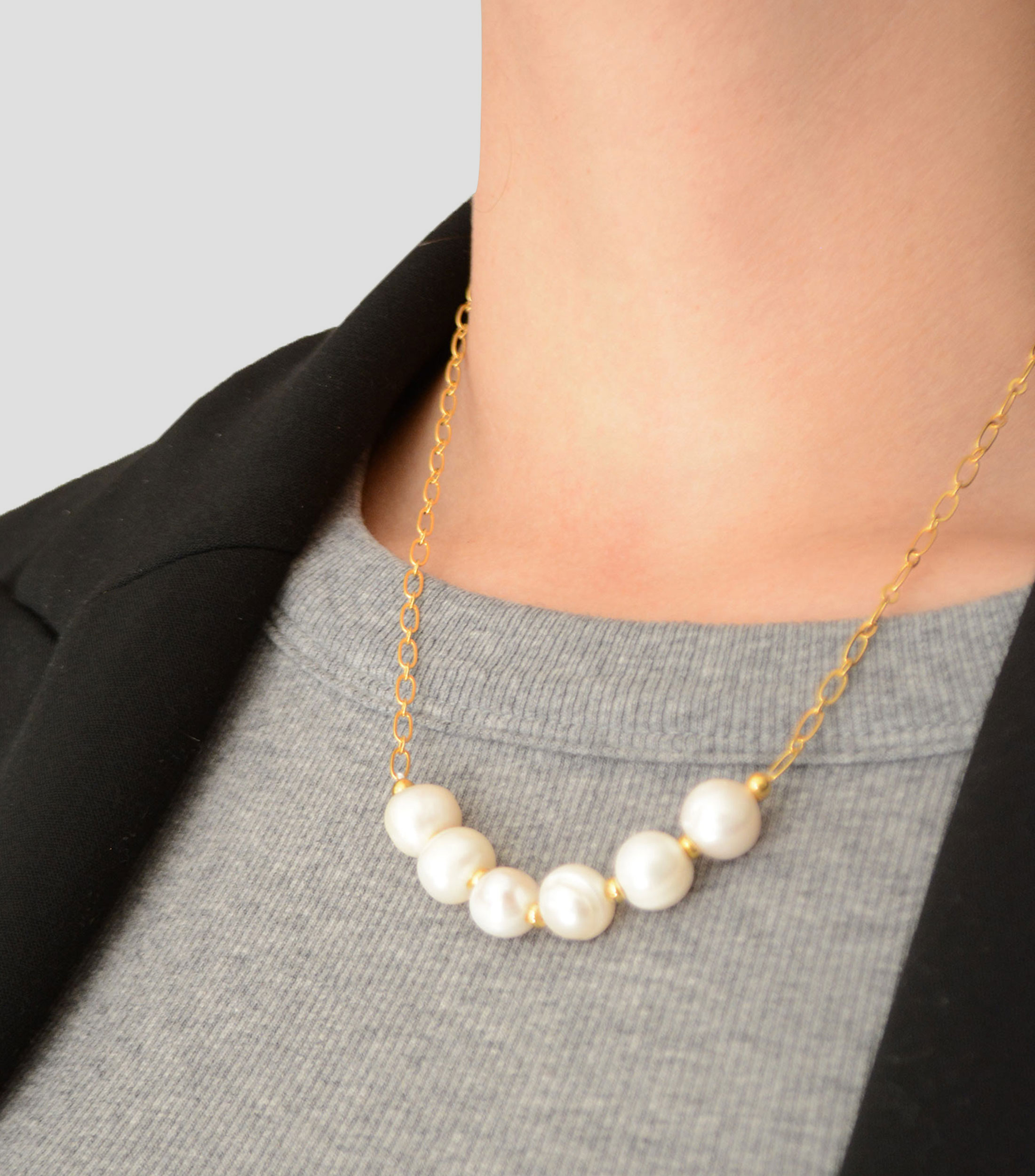 Collar con perlas Mujer