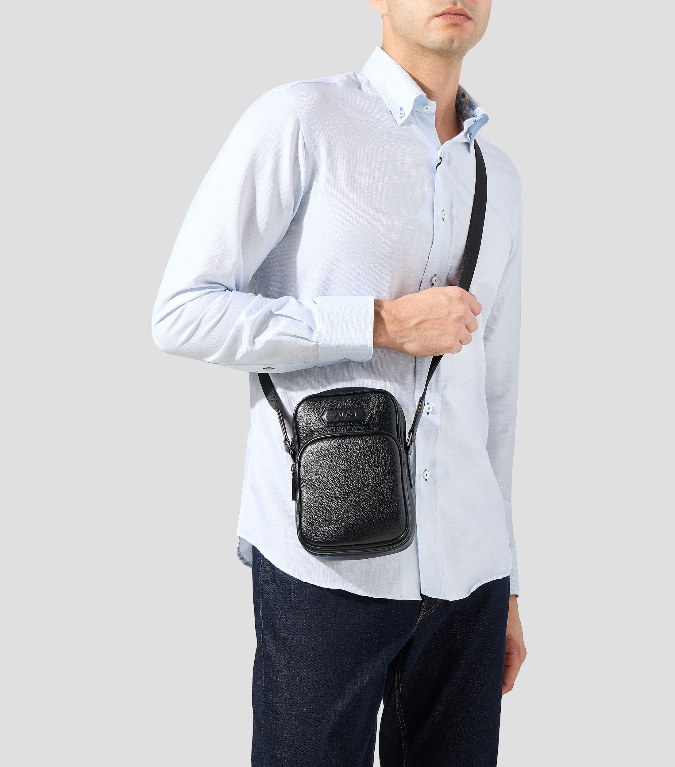 Bolso crossbody liso Hombre