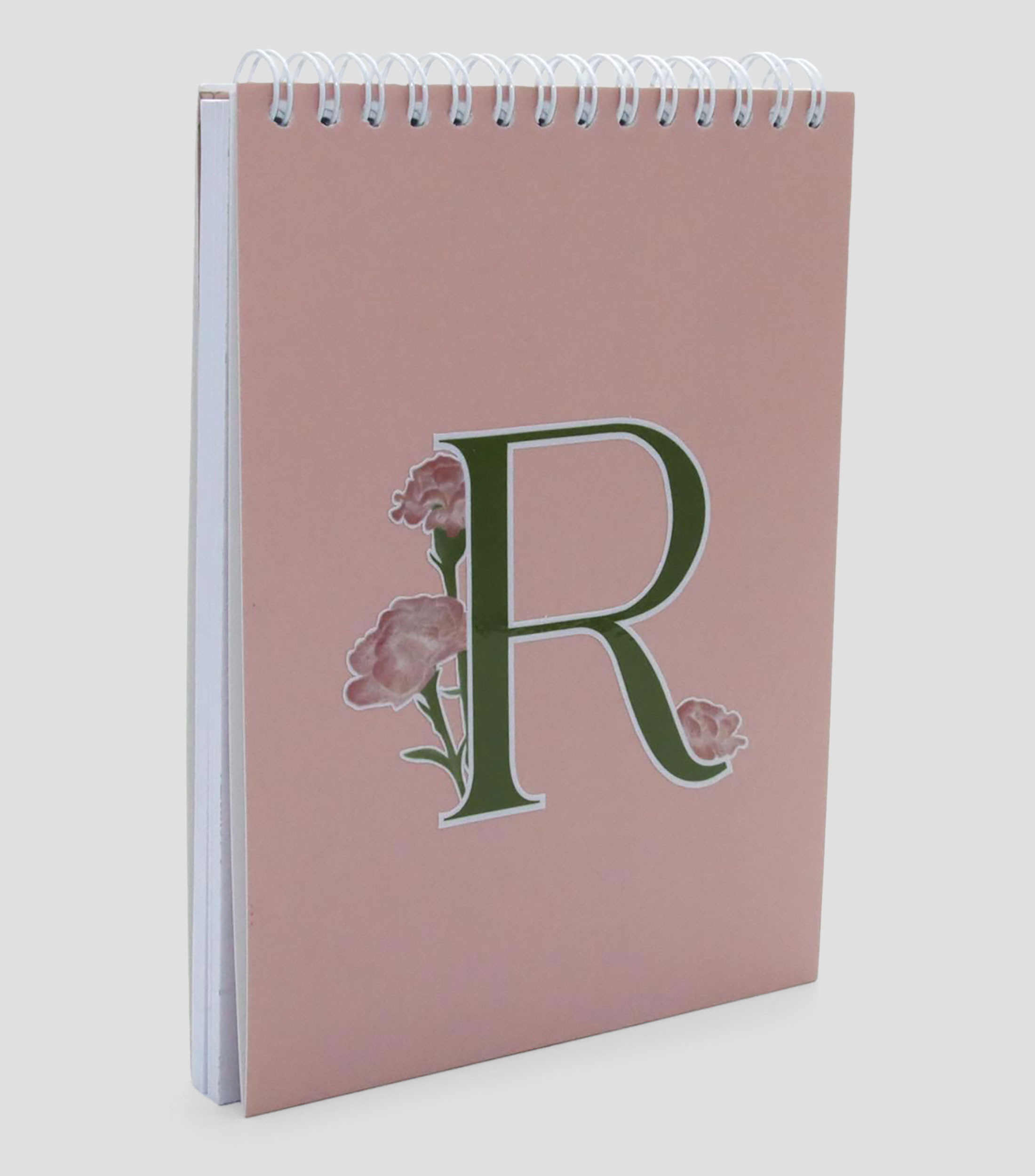 Libreta mediana inicial "R", hojas raya