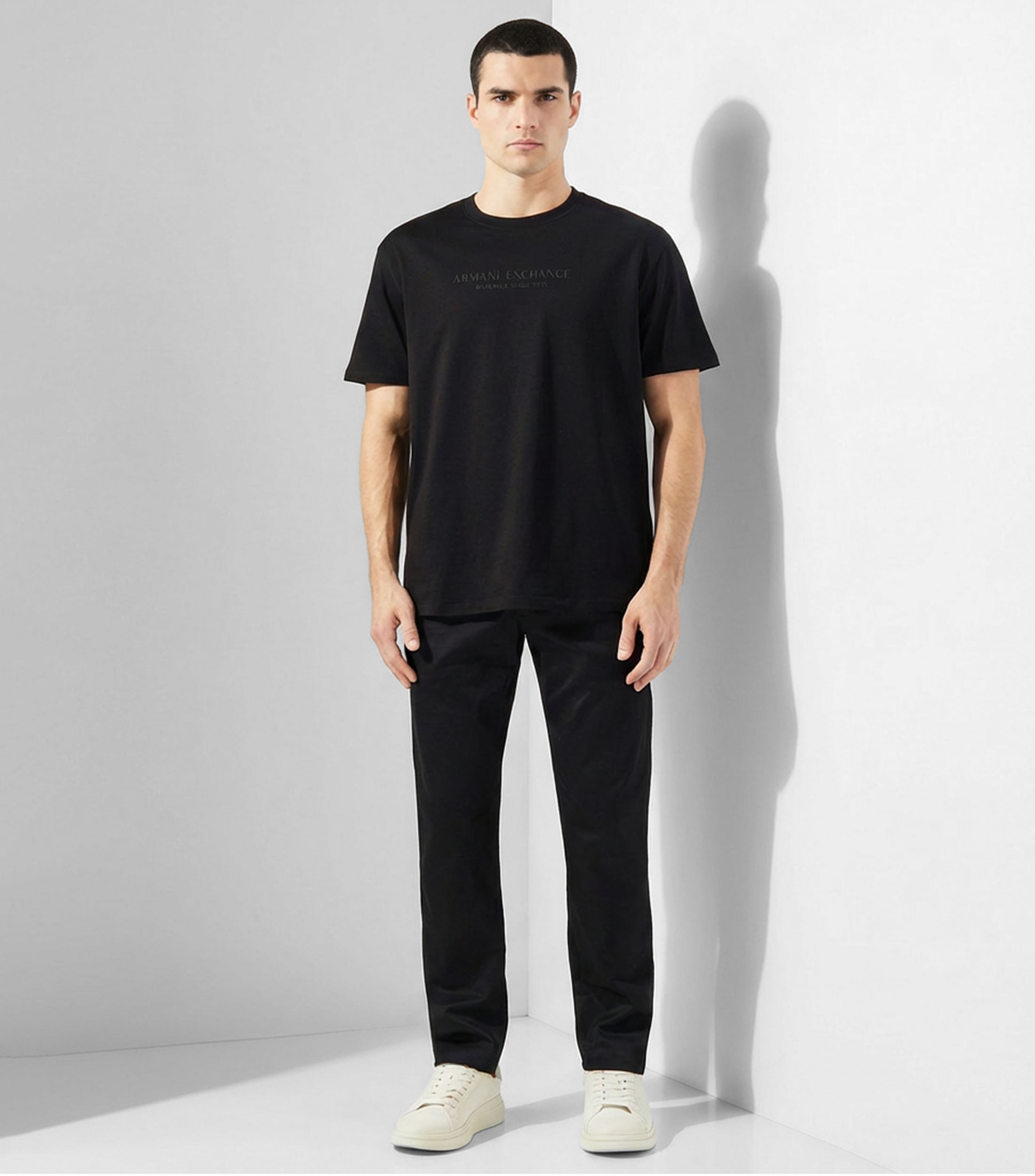 Playera cuello redondo manga corta Hombre