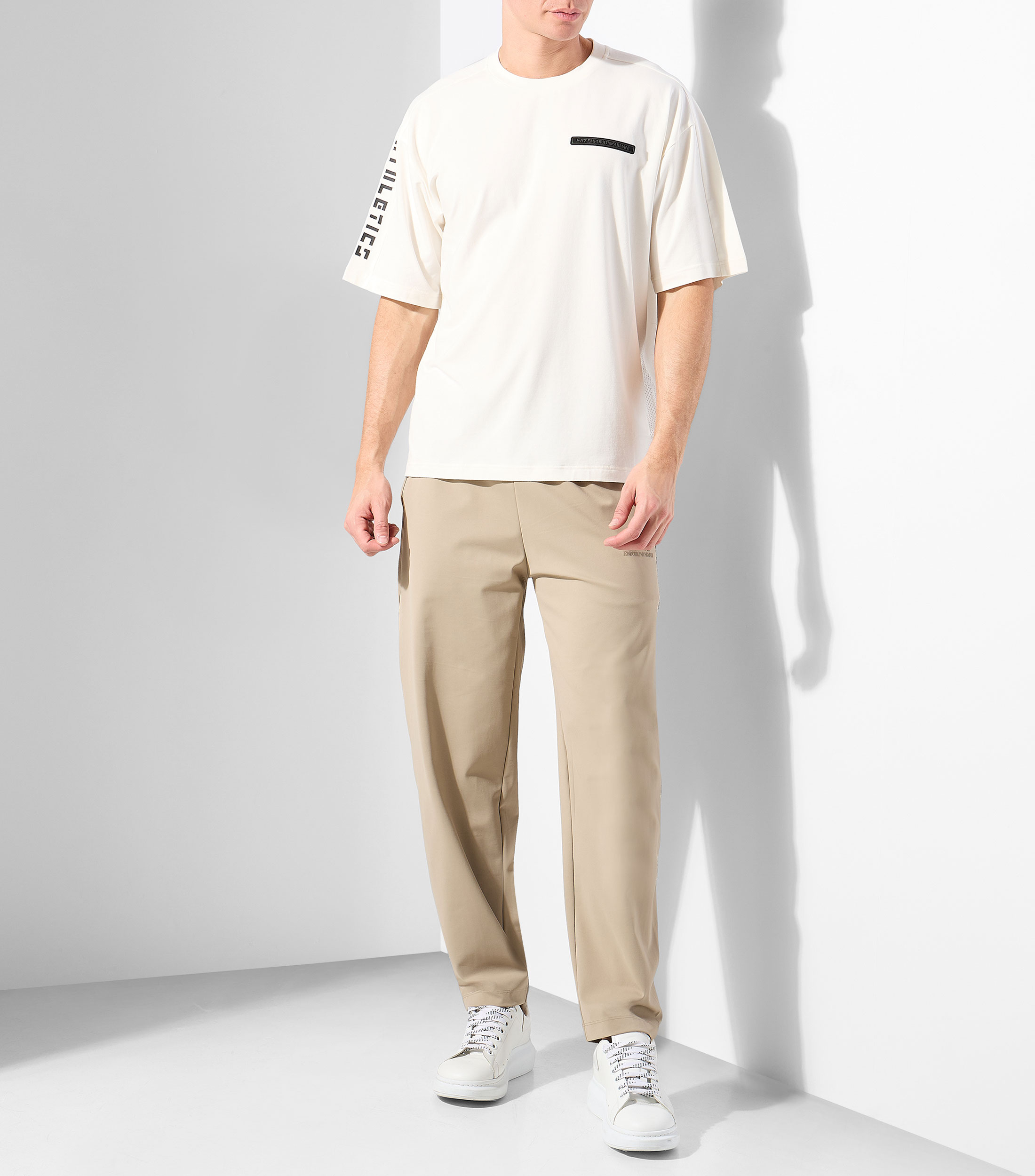 Playera cuello redondo manga corta lisa Hombre