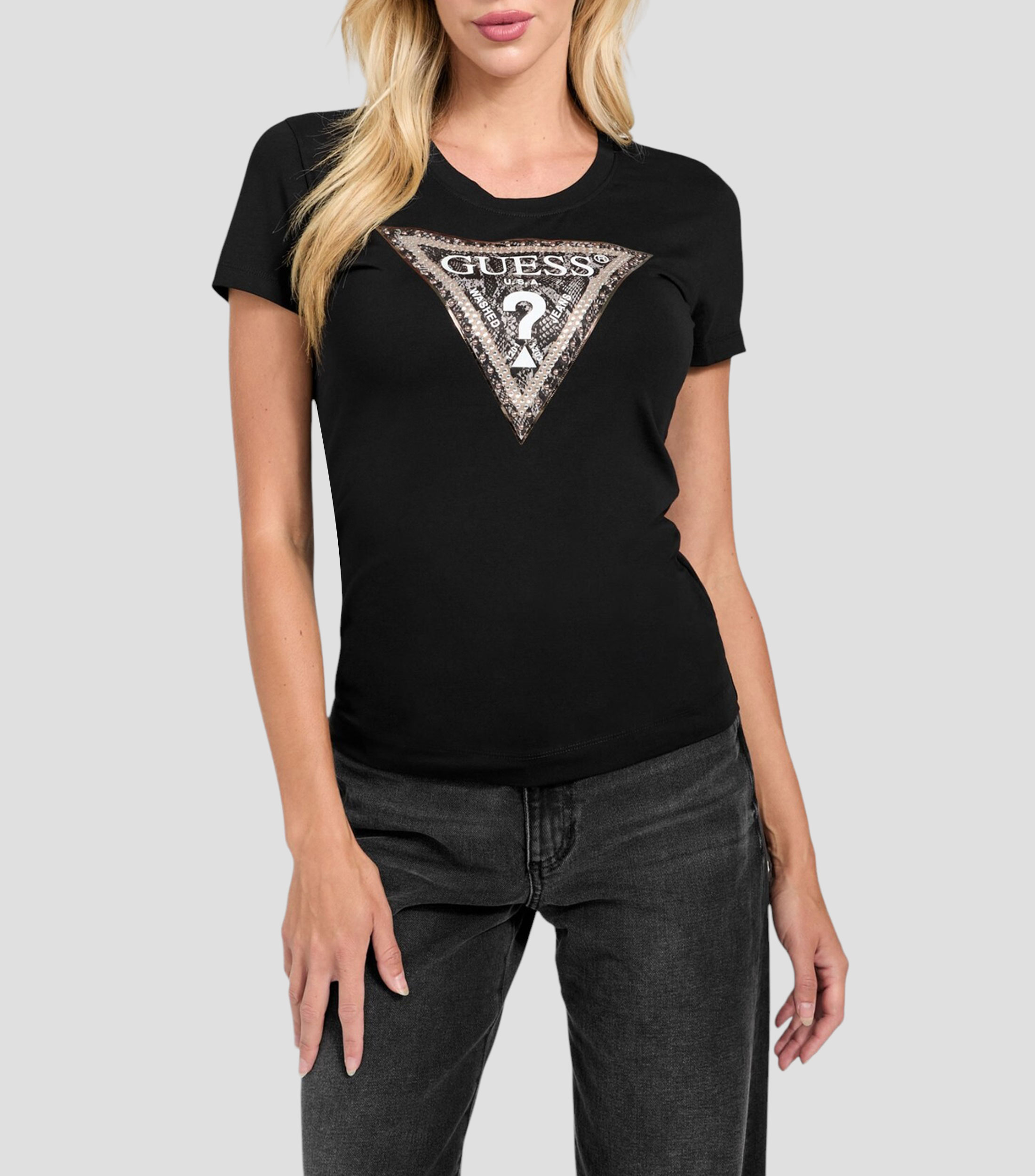 Outfit Blusas Marca Guess Guess Playera De Cuello Redondo Y Manga