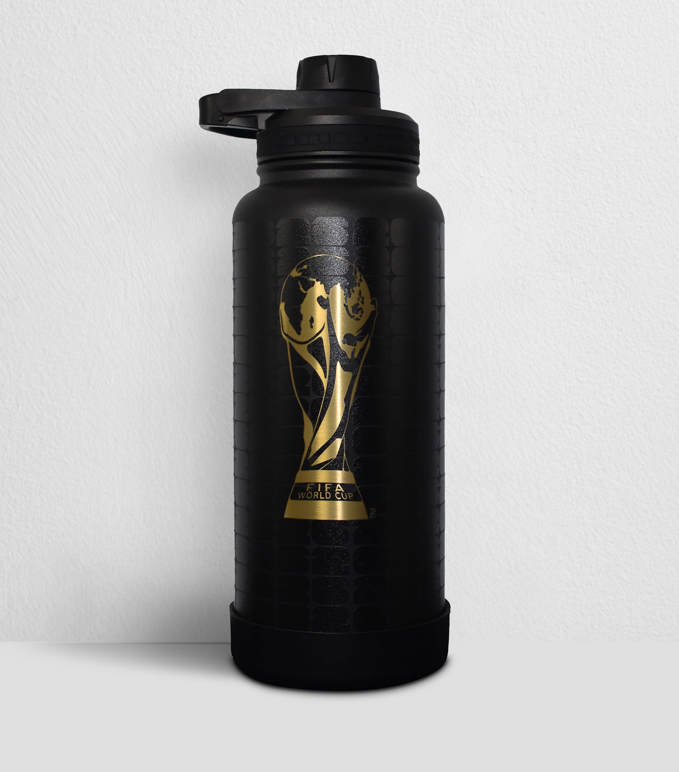 Termo FIFA World Cup 2026 negro en acero inoxidable, 946 ml