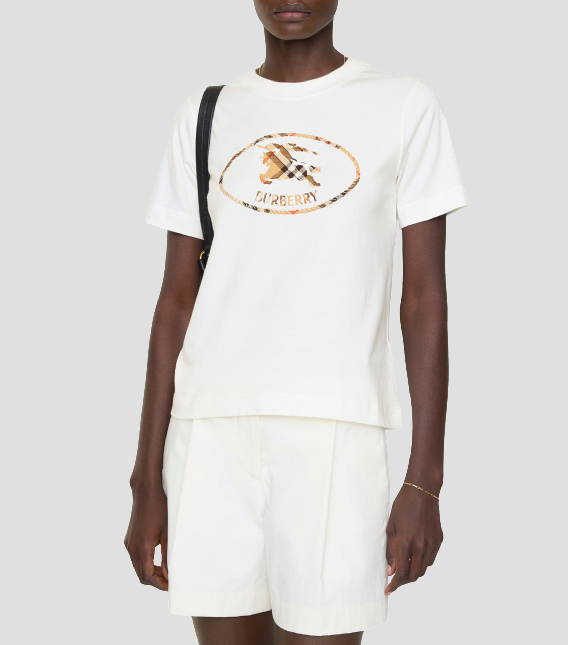 Playera cuello redondo manga corta estampada Mujer