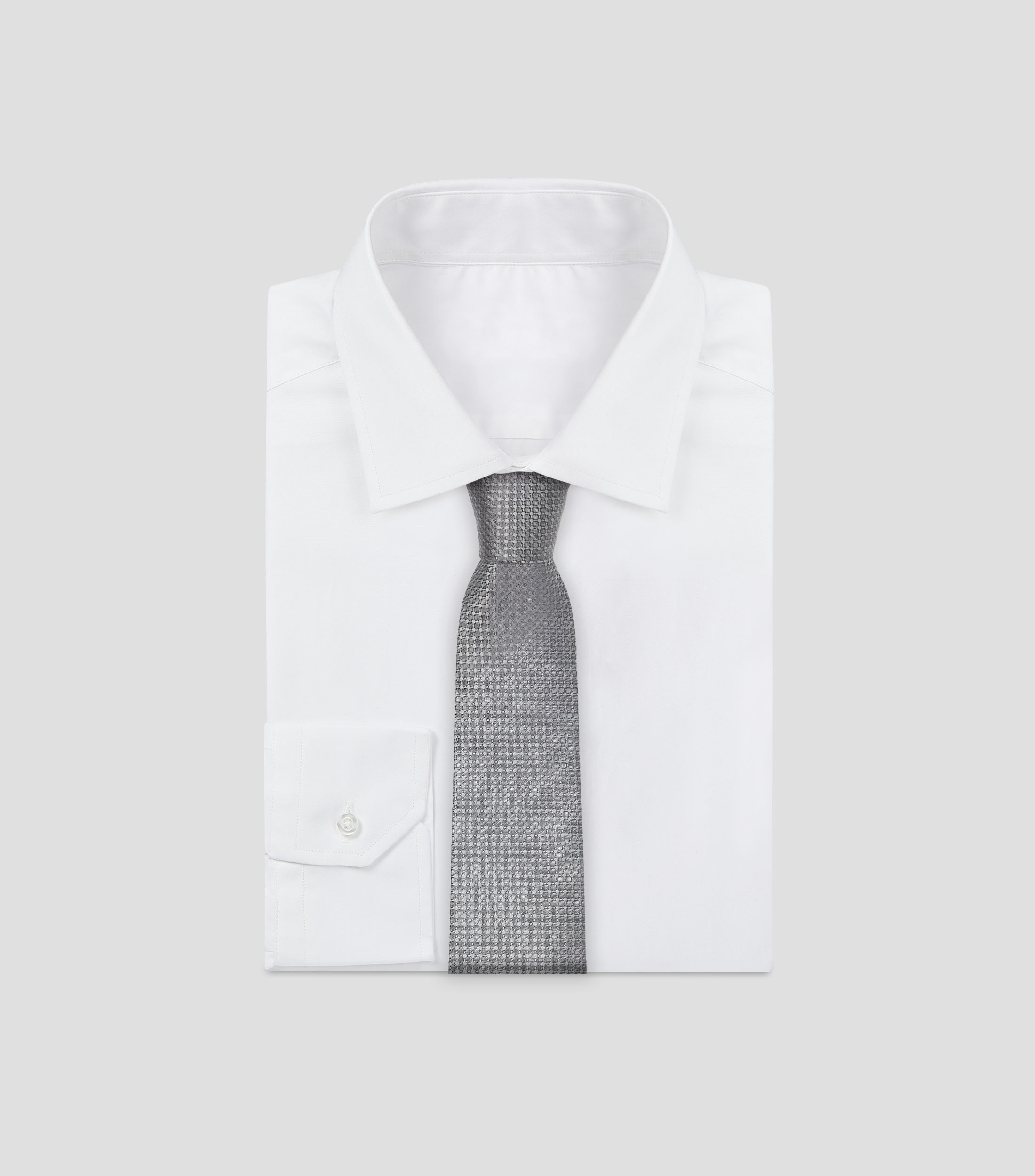 Corbata ancha de seda con microdiseño