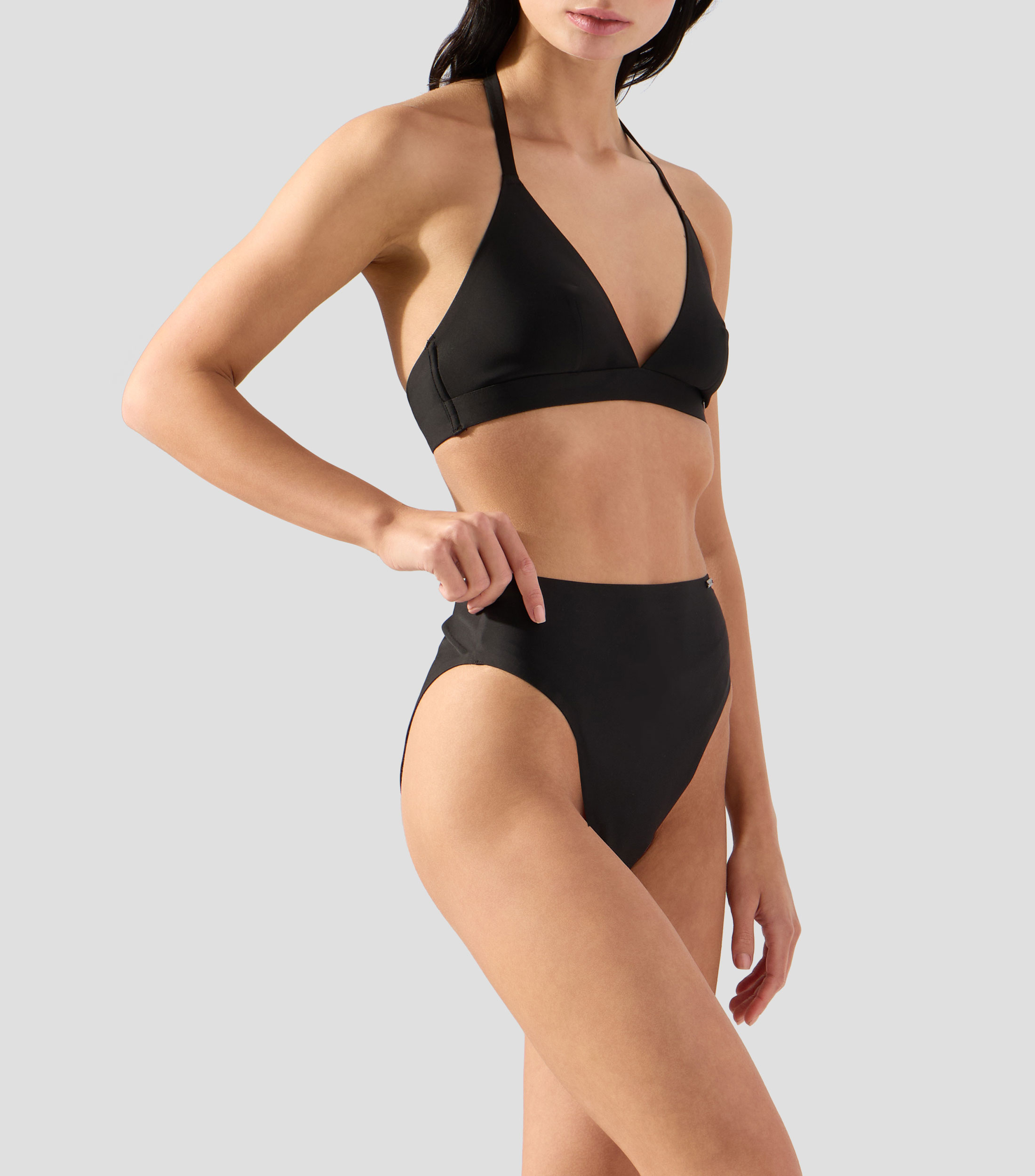 Bikini top liso Mujer