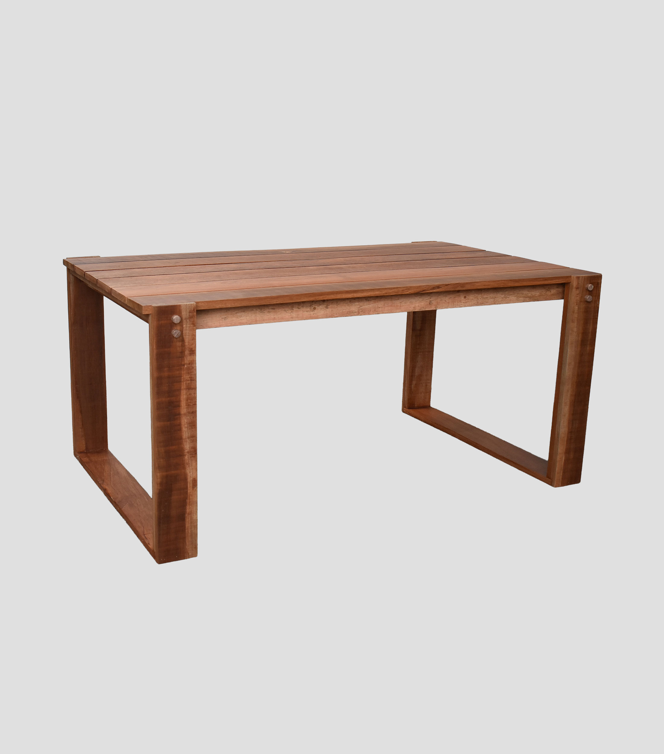 Mesa de comedor Arlet en madera tzalam