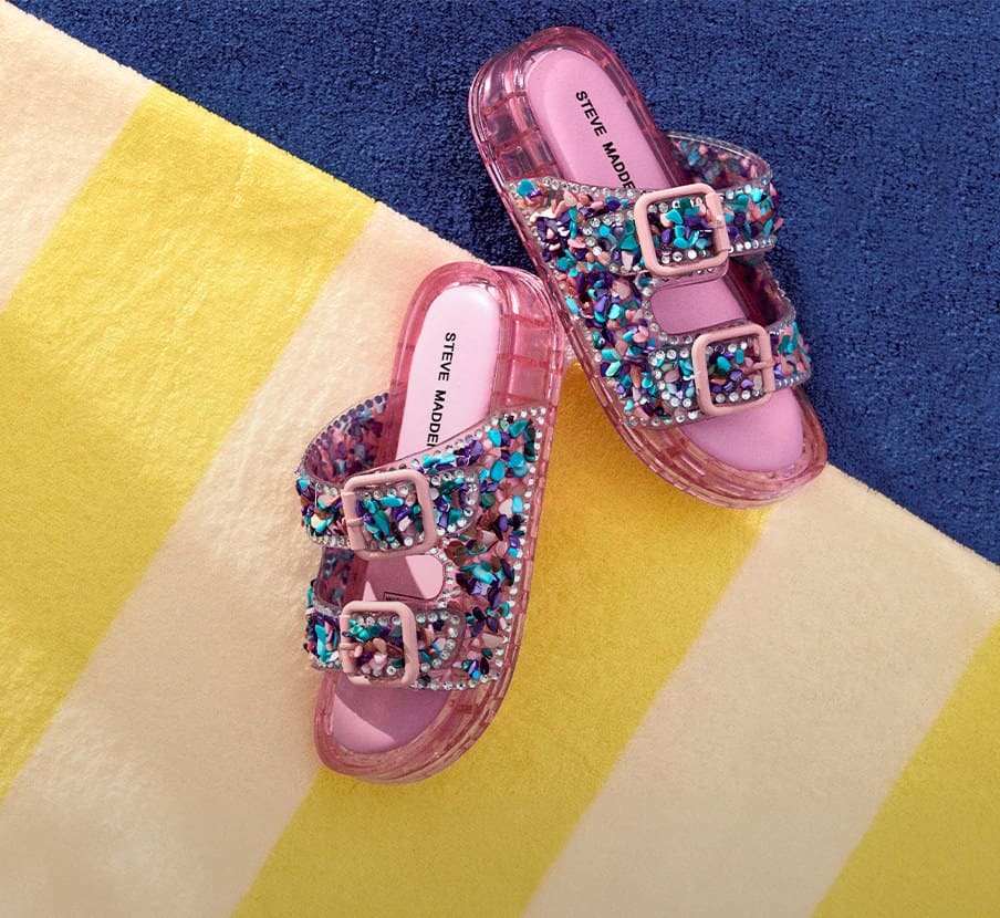 imagen de sandalias para niña de la marca STEVE MADDEN