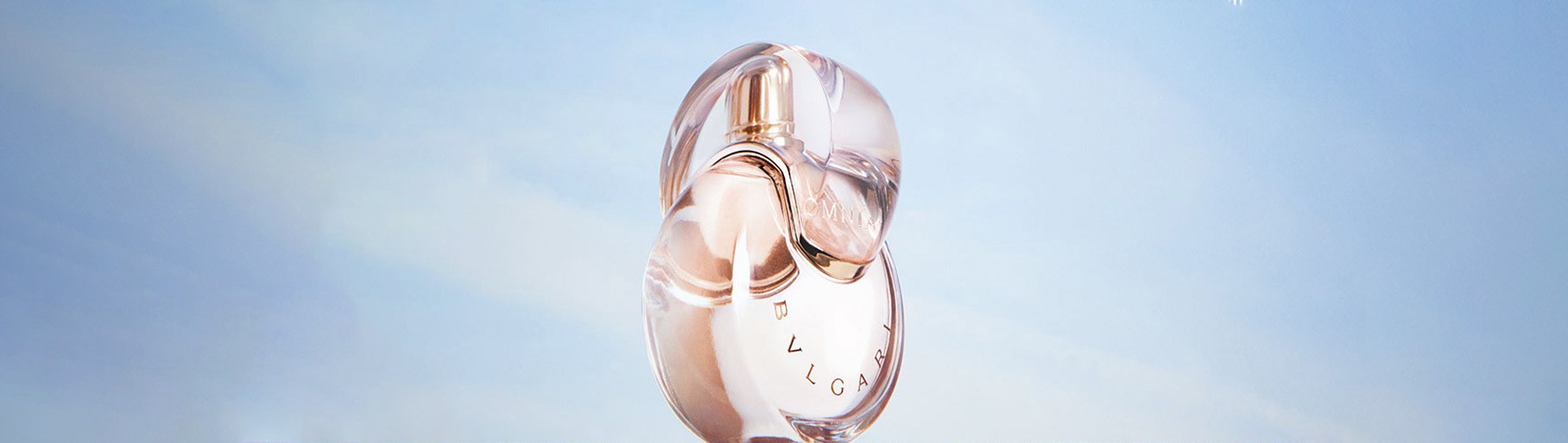 Imagen de locion rosada de la marca BVLGARI