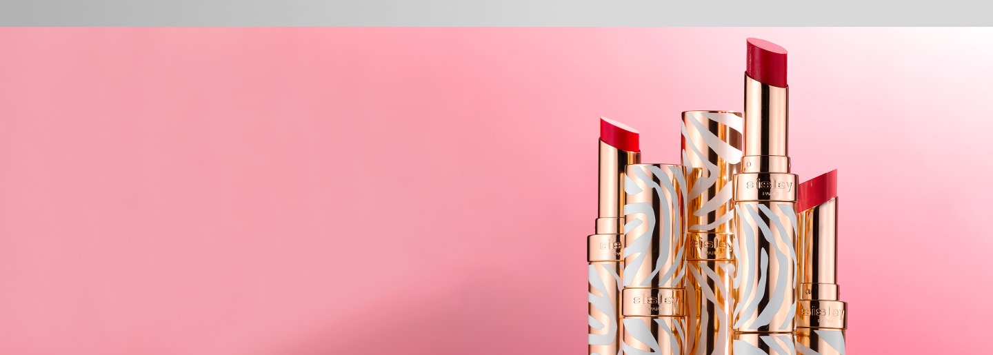 Imagen de cuatro frascos de Base de maquillaje Phyto Teint Nude de la marca SISLEY. SISLEY  