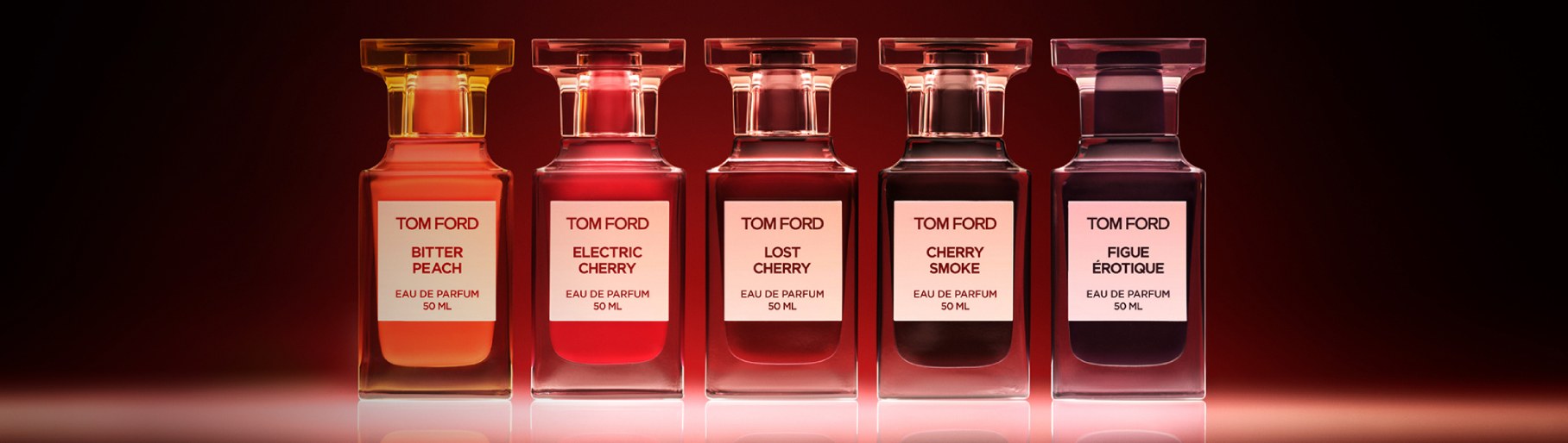 imagen de botellas de color rojas de perfume de la coleccion privete blend de la marca TOM FORD