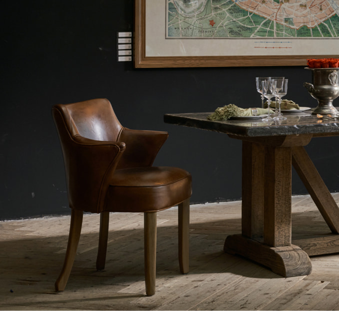 imagen de silla cafe de la marca TIMOTHY-OULTON