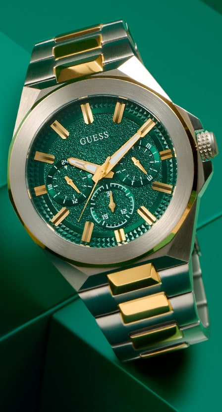 imagen de reloj verde con dorado GUESS