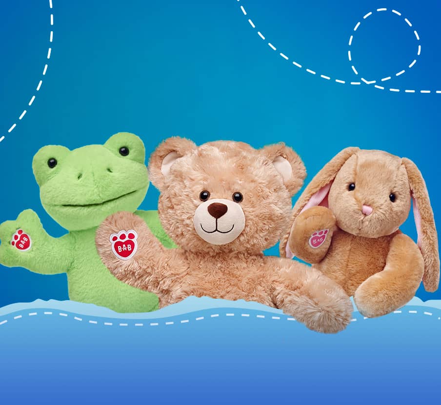 imagen de rana, oso y conejo de peluche la marca BUILD BEAR