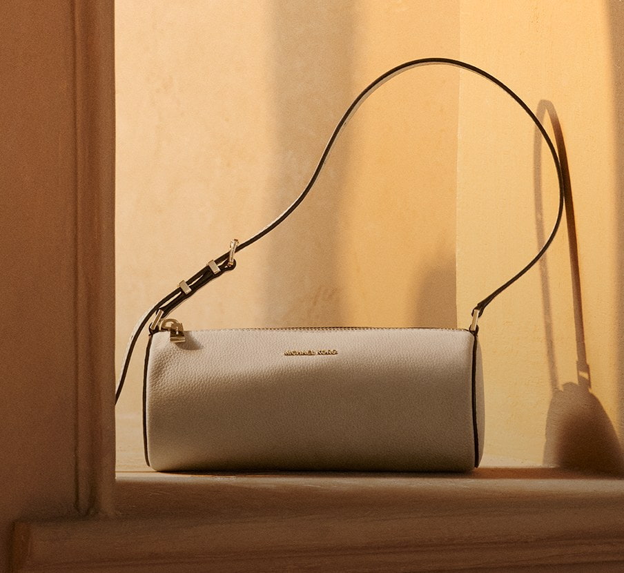 imagen de bolso hueso de la marca MICHAEL KORS