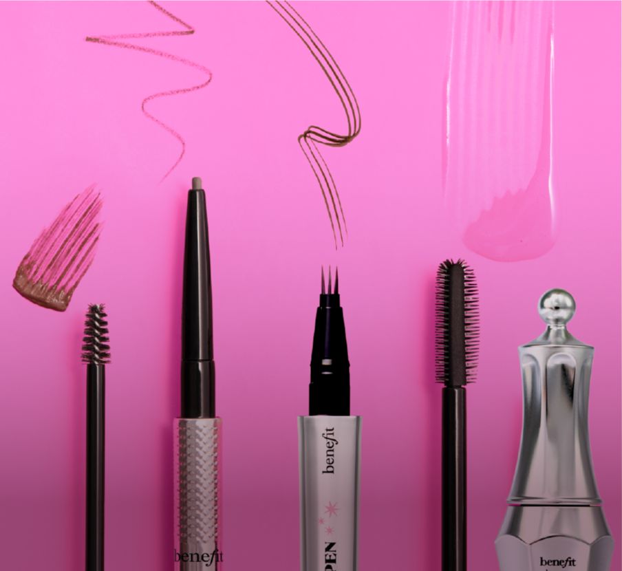 Imagen de diferentes productos para cejas de la marca BENEFIT