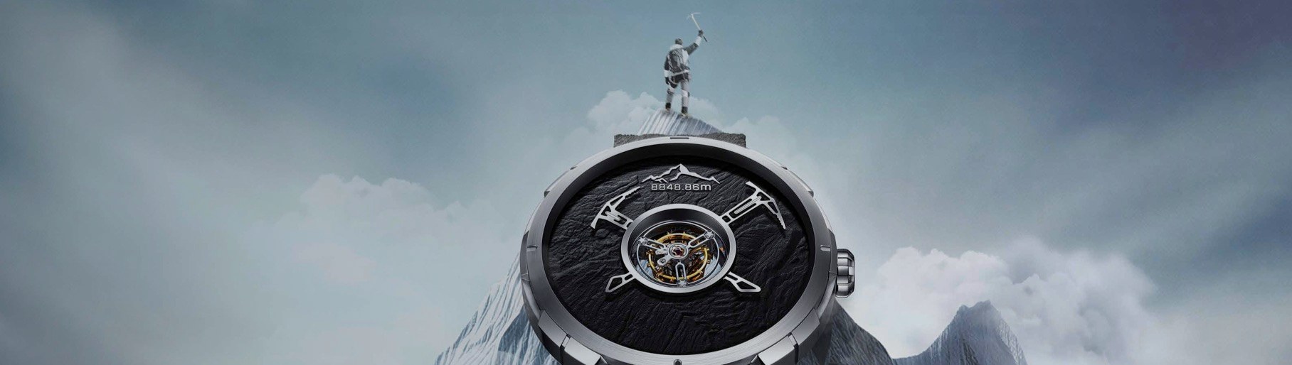 imagen de reloj negro con plata que simula una montaña de la marca CIGA DESIGN